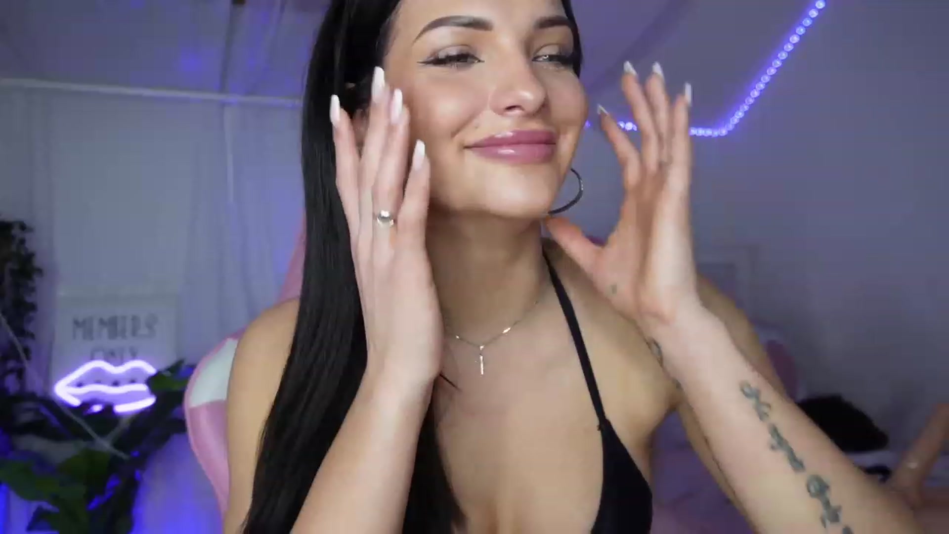 AshleyJohnes video thumbnail