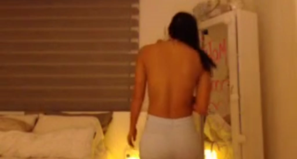 IsYrRoommate video thumbnail