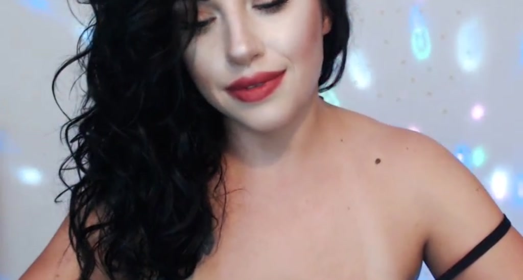 aLeDoll video thumbnail