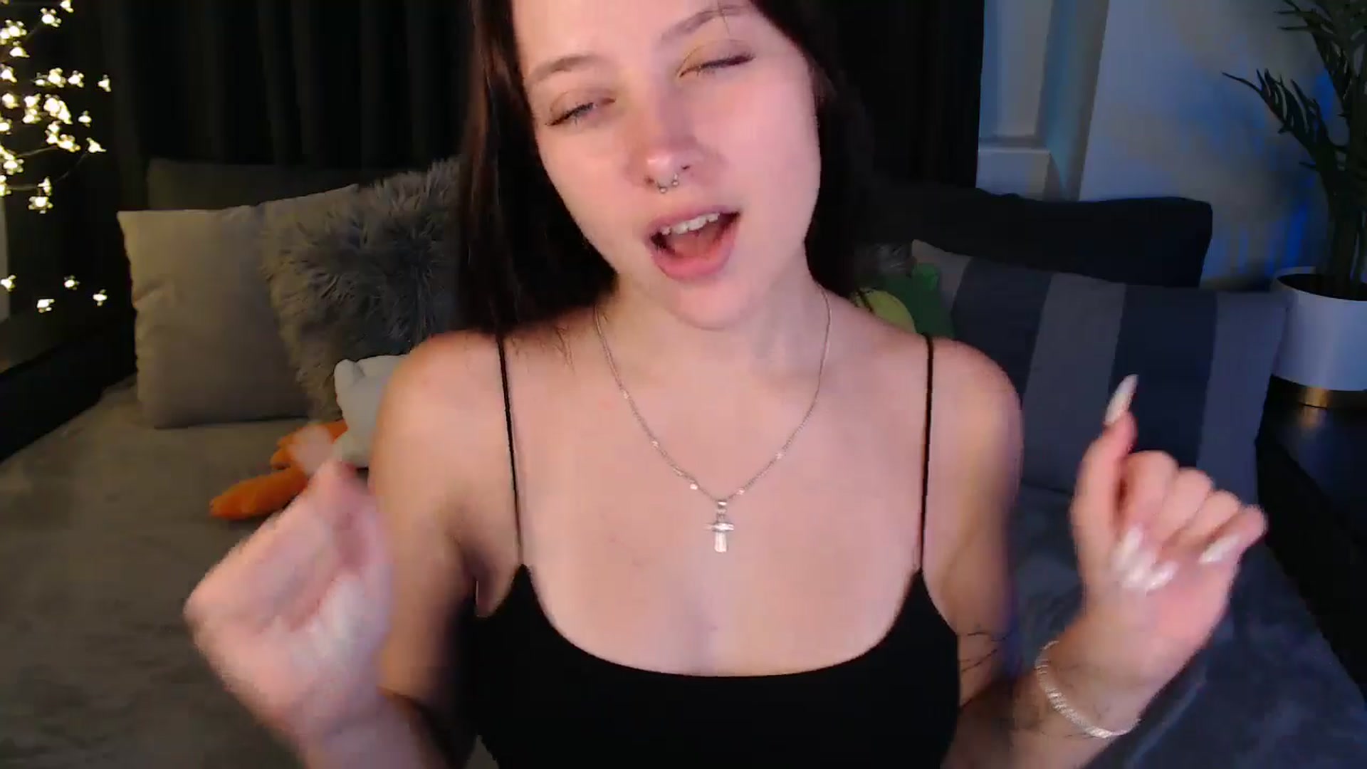 SerenaSantos video thumbnail
