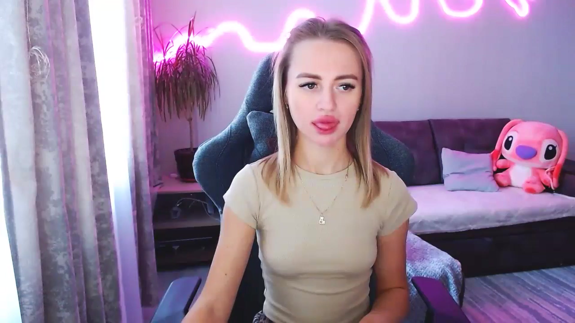 BlackLovee video thumbnail
