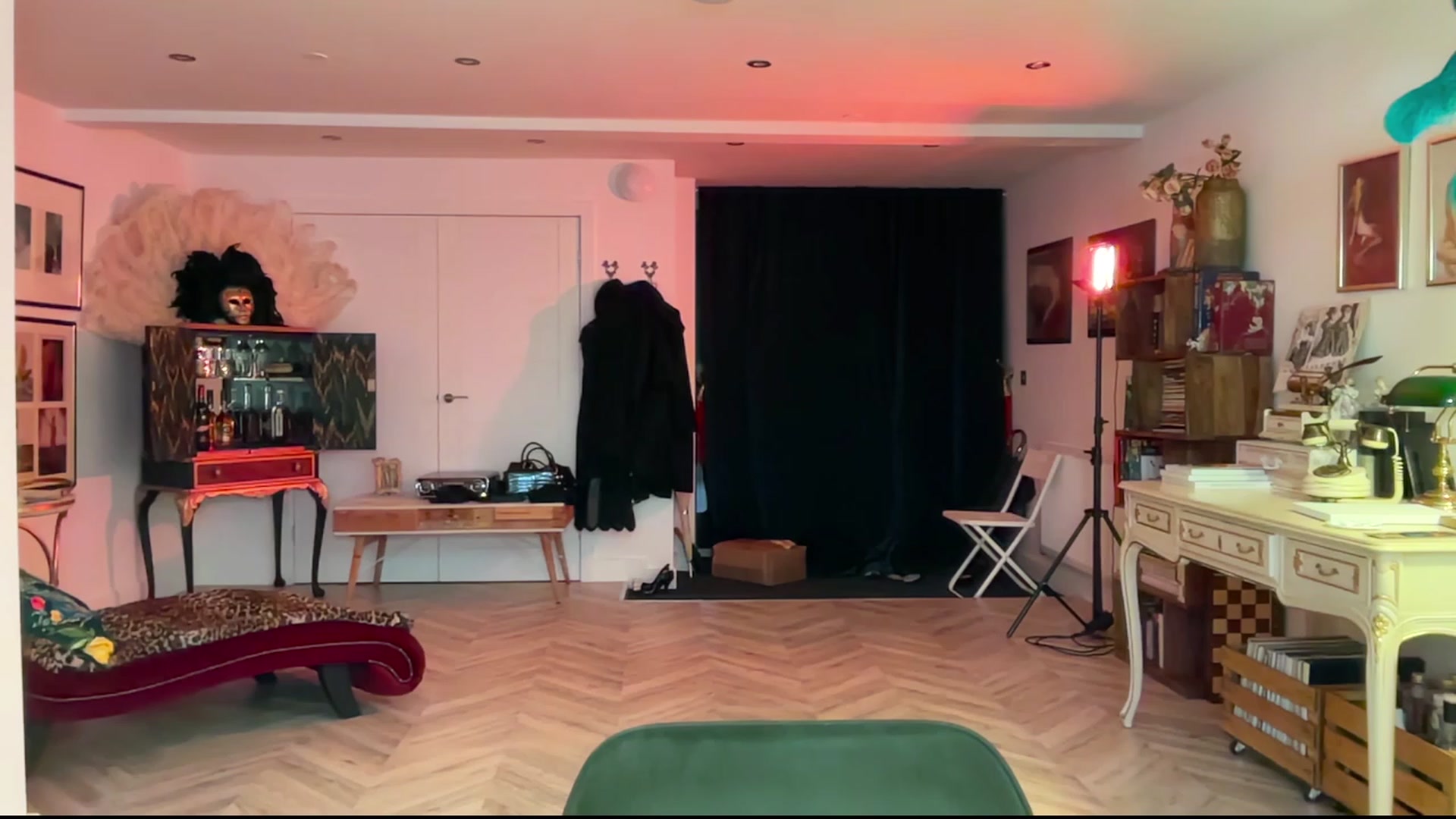 AgentTease video thumbnail