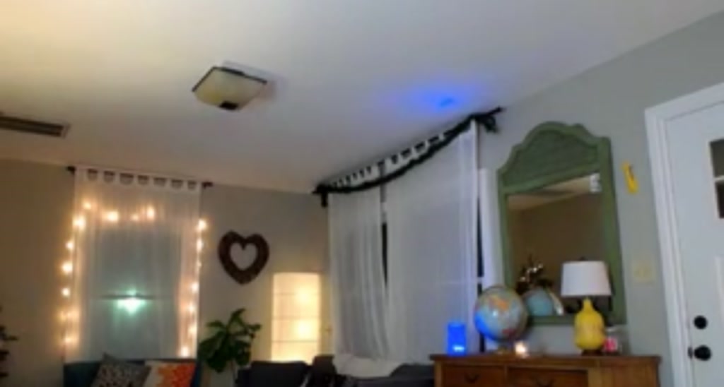 HollieCakes video thumbnail