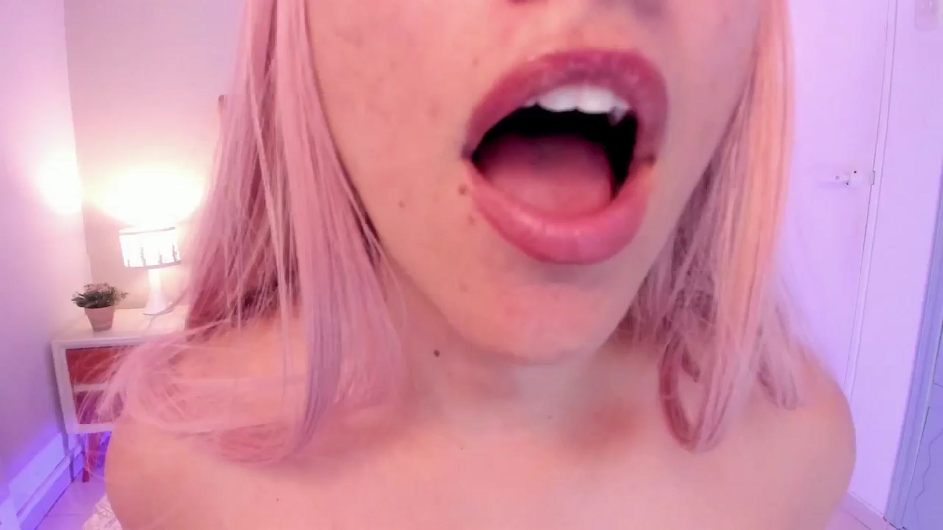 Anniesclub video thumbnail