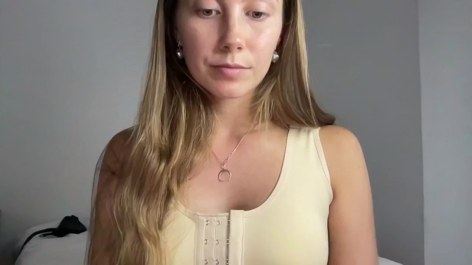 JasSurfGirl video thumbnail
