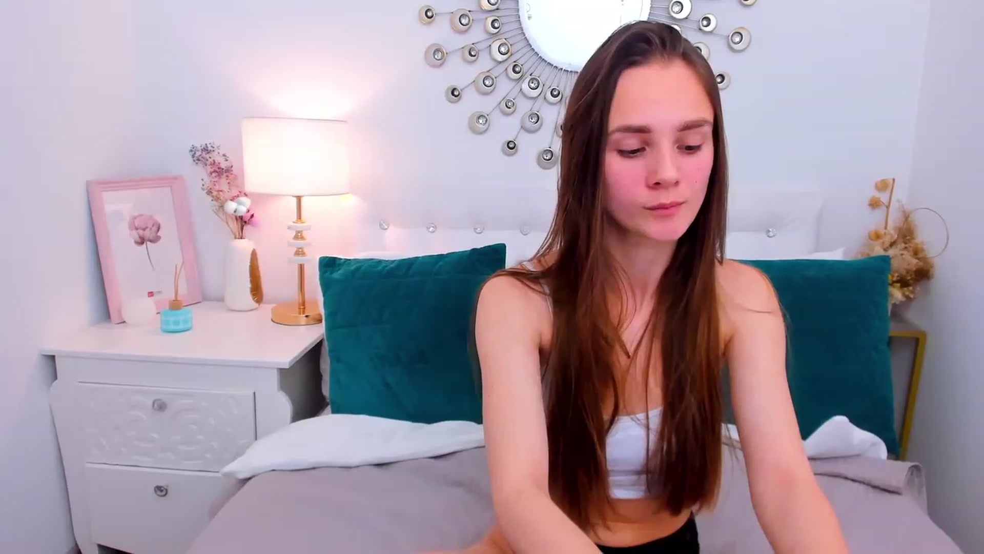 AfinaShy video thumbnail
