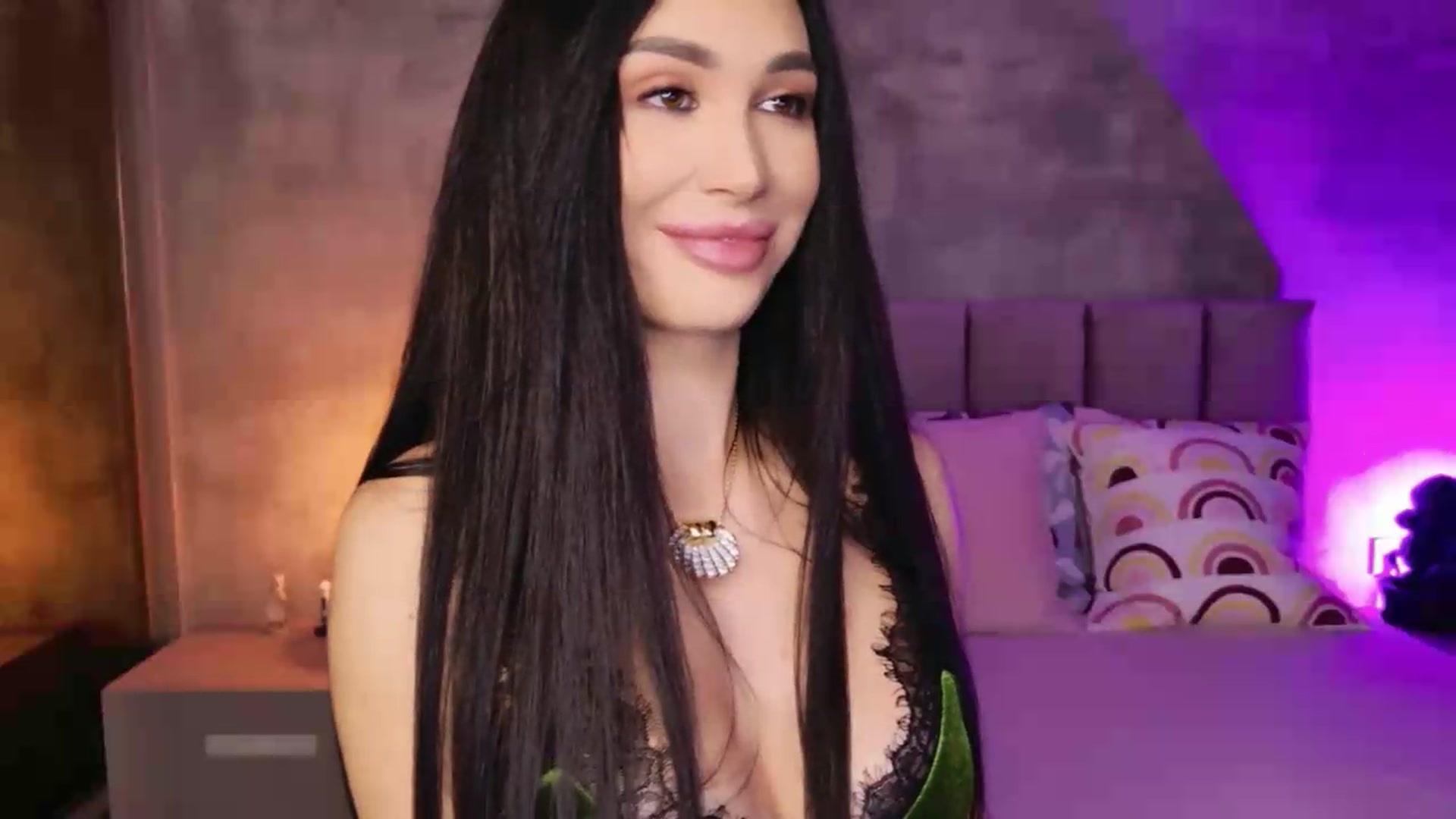 Monalise video thumbnail