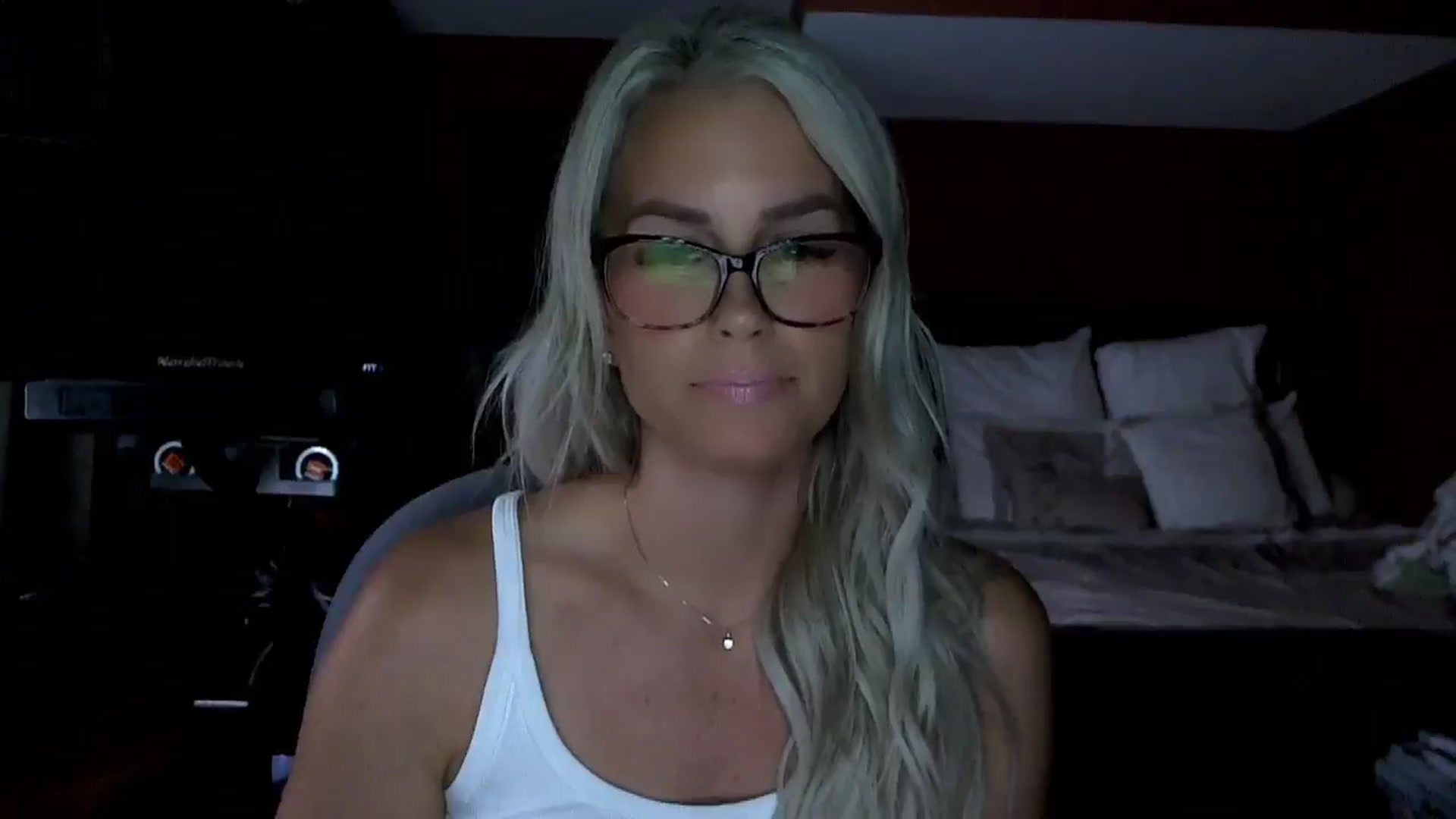 Cora9 video thumbnail
