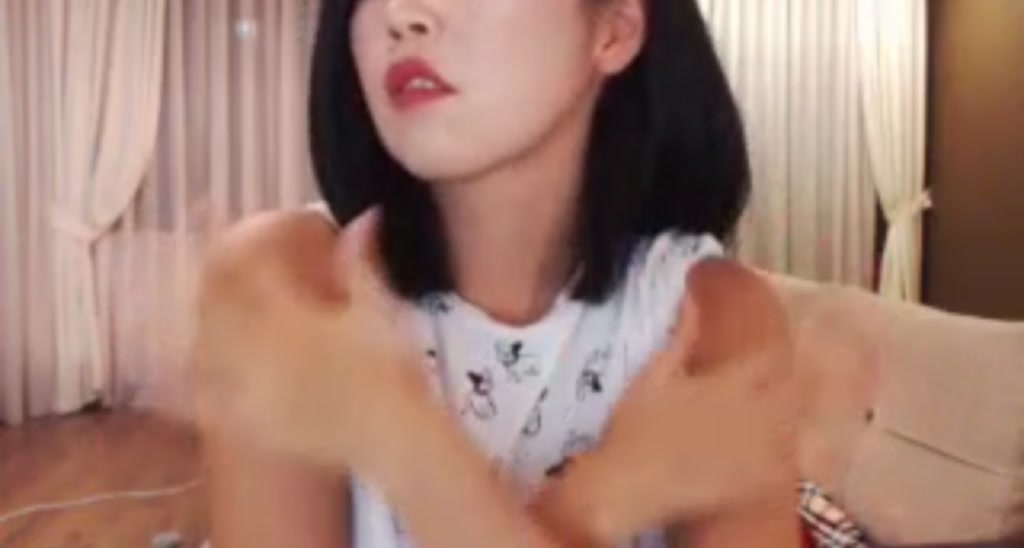 ItsMeMina video thumbnail