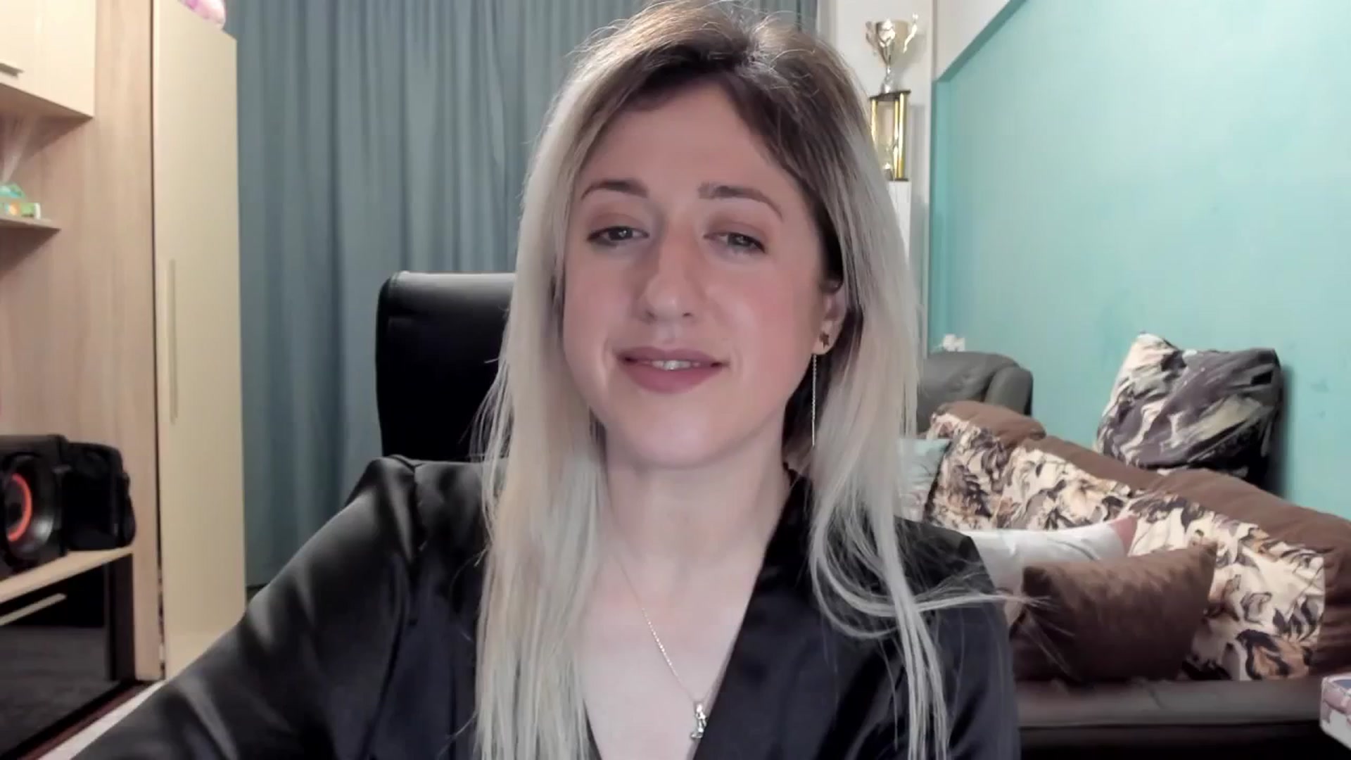 SweetDelia_ video thumbnail