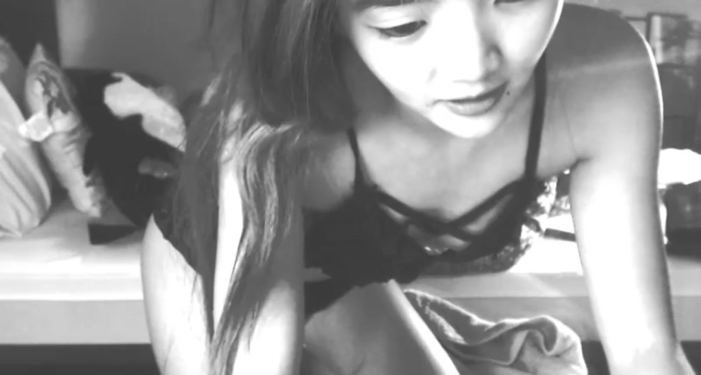 TigerLilyBae video thumbnail
