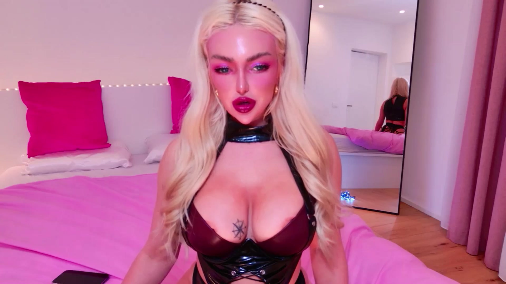 Squirtly_Alex video thumbnail