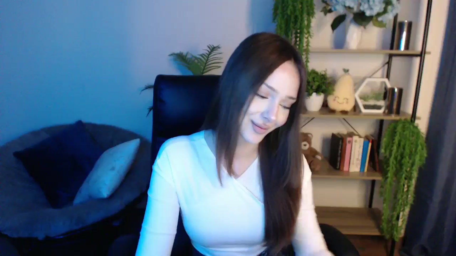 KateManelli video thumbnail