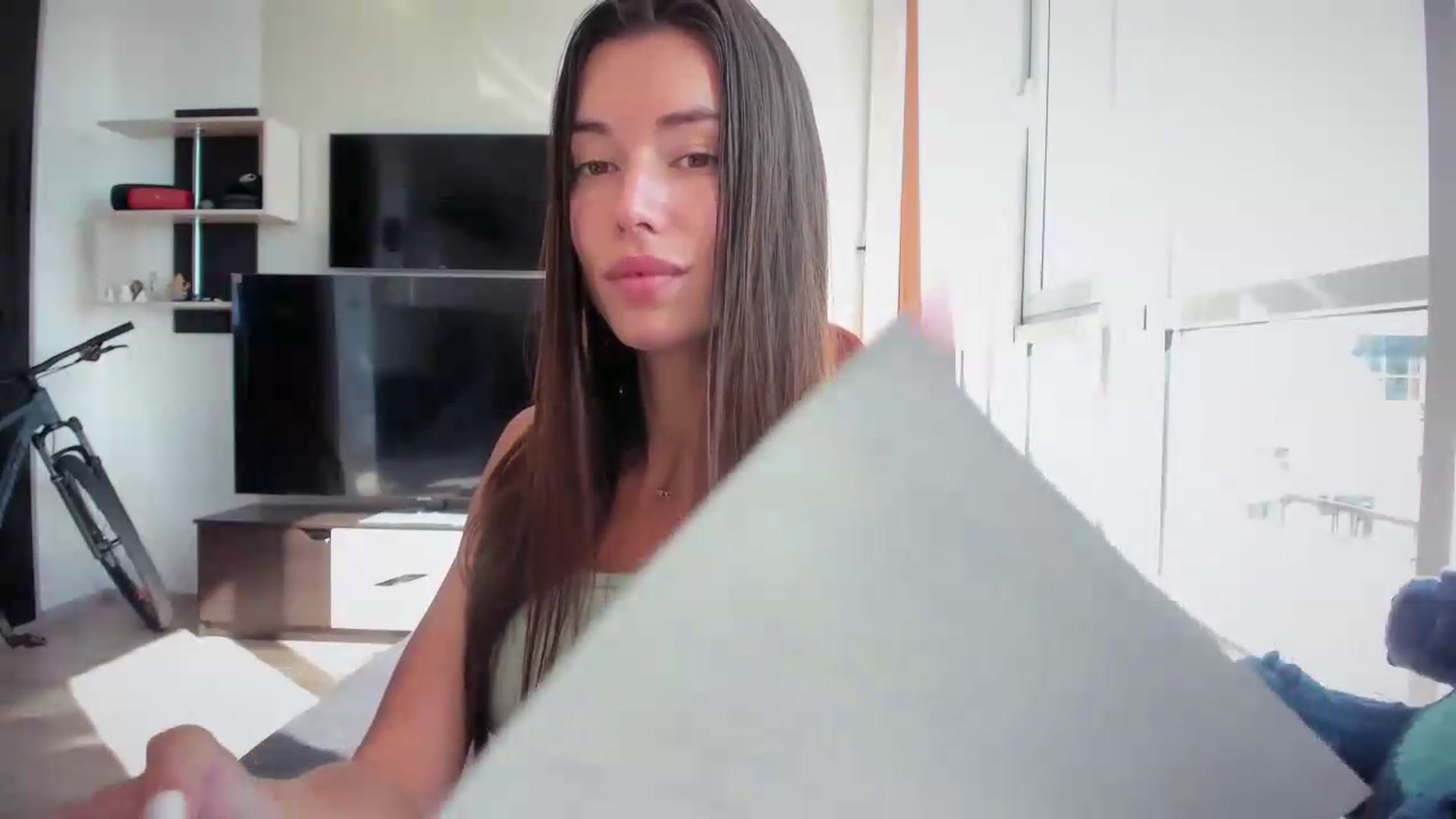 laurensaenz video thumbnail