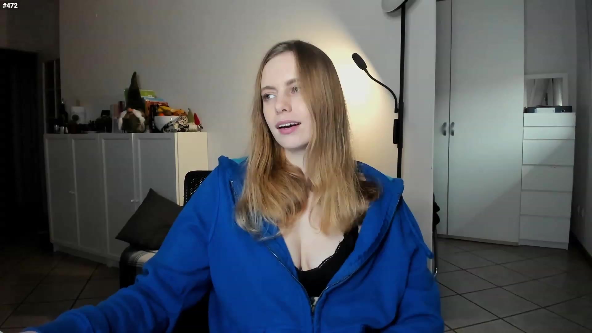 Personage video thumbnail
