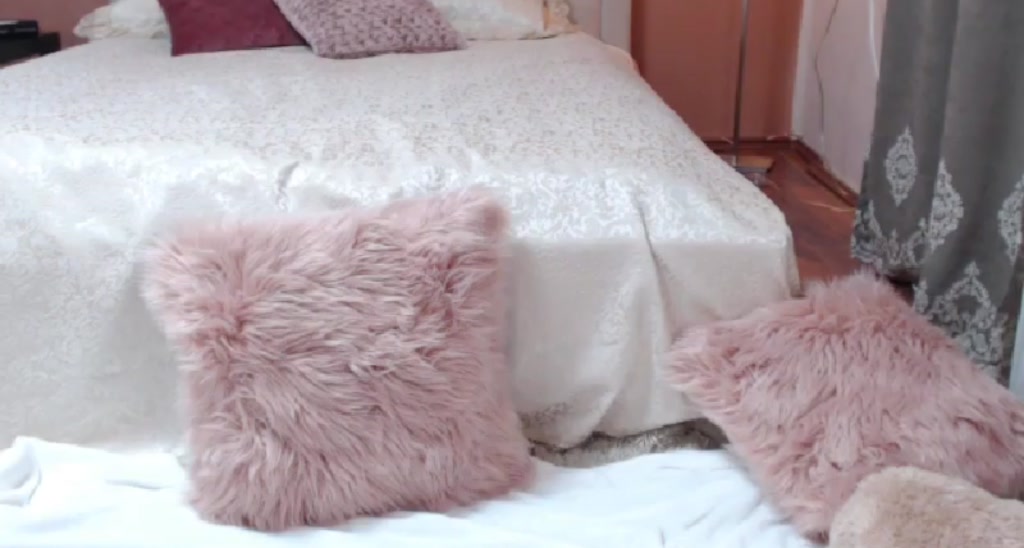 Cleohoney video thumbnail