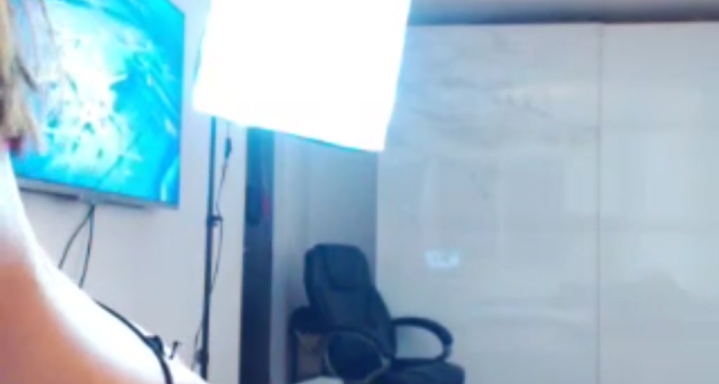 AmelieHotX video thumbnail