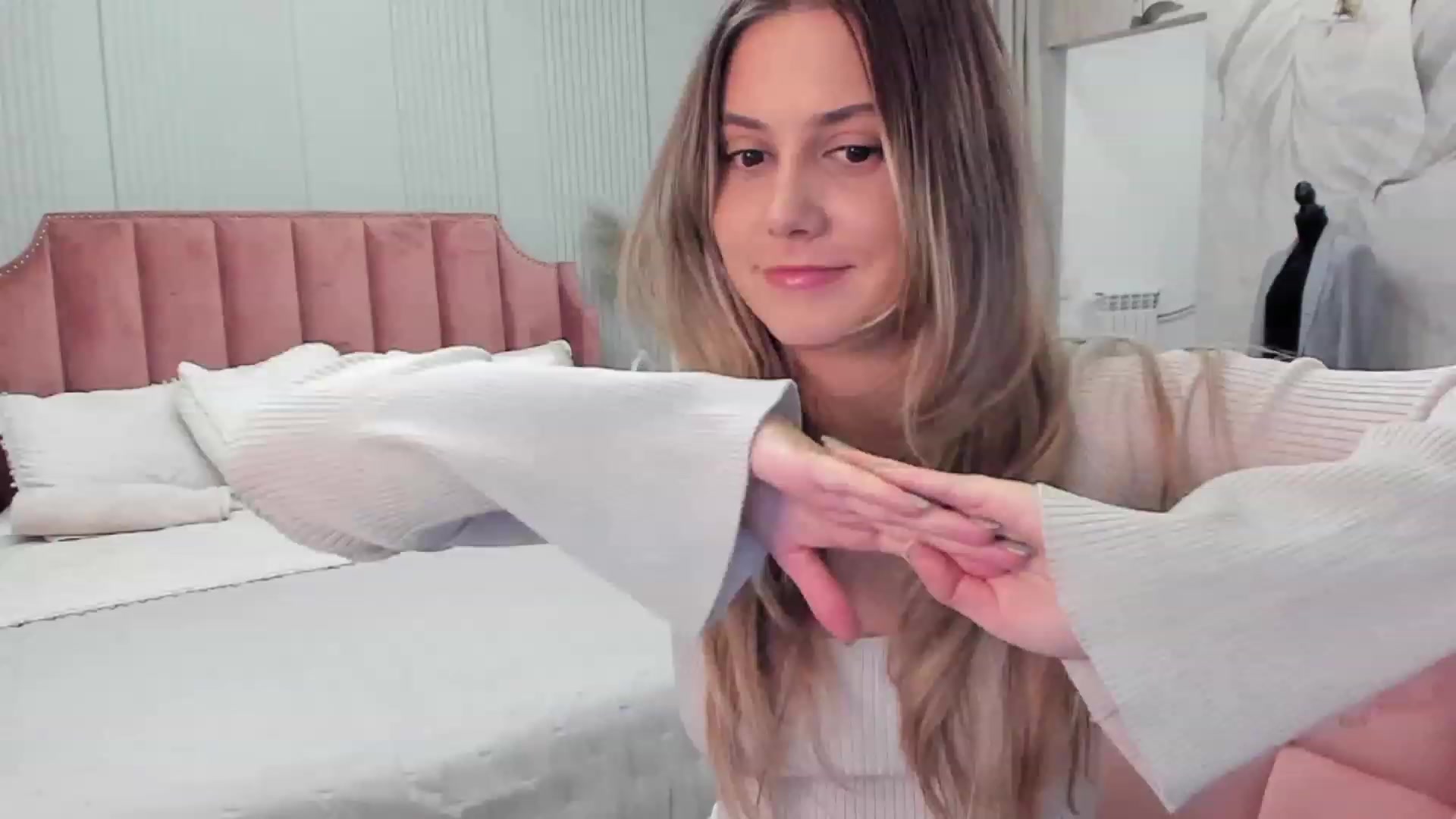NellieCutest video thumbnail