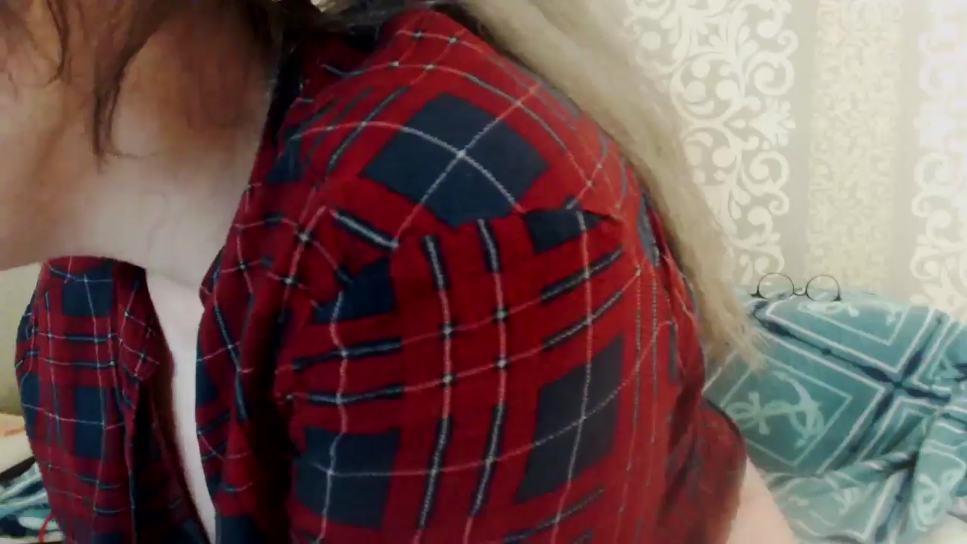 Shoolgirl video thumbnail