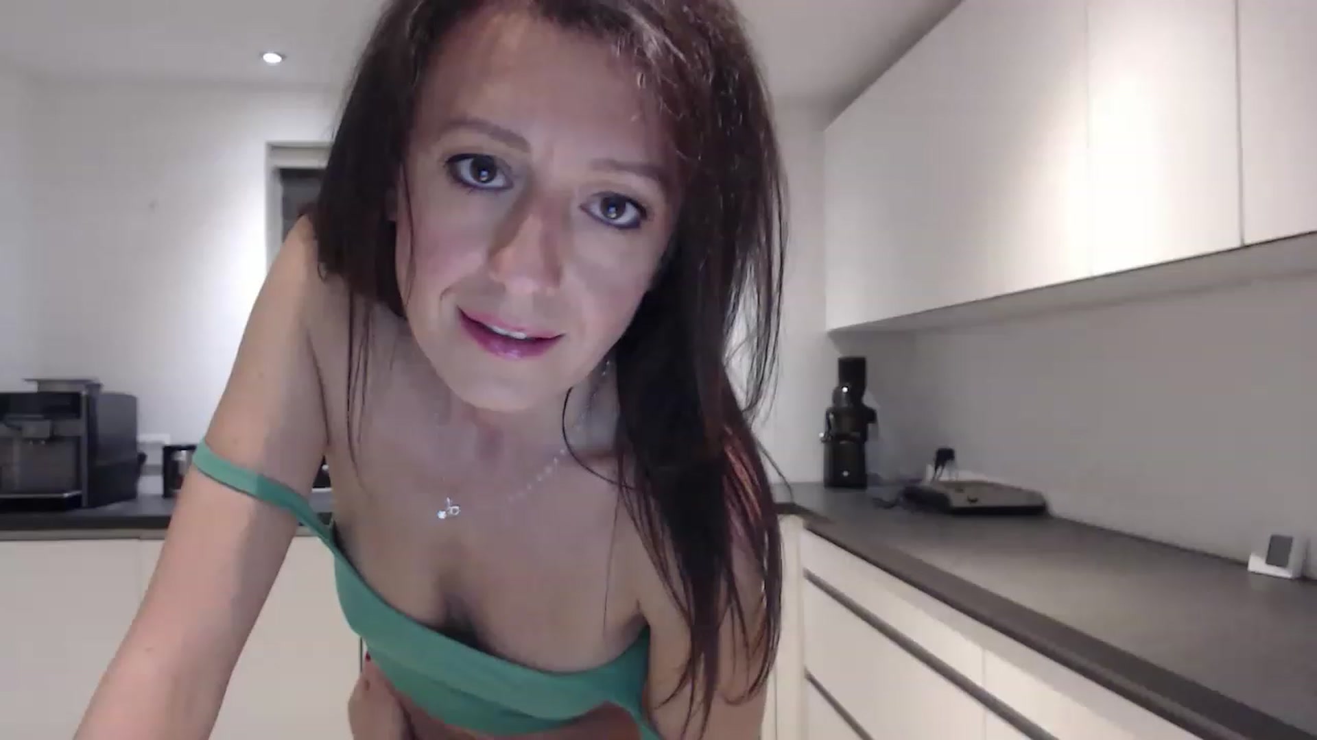 Anelly video thumbnail
