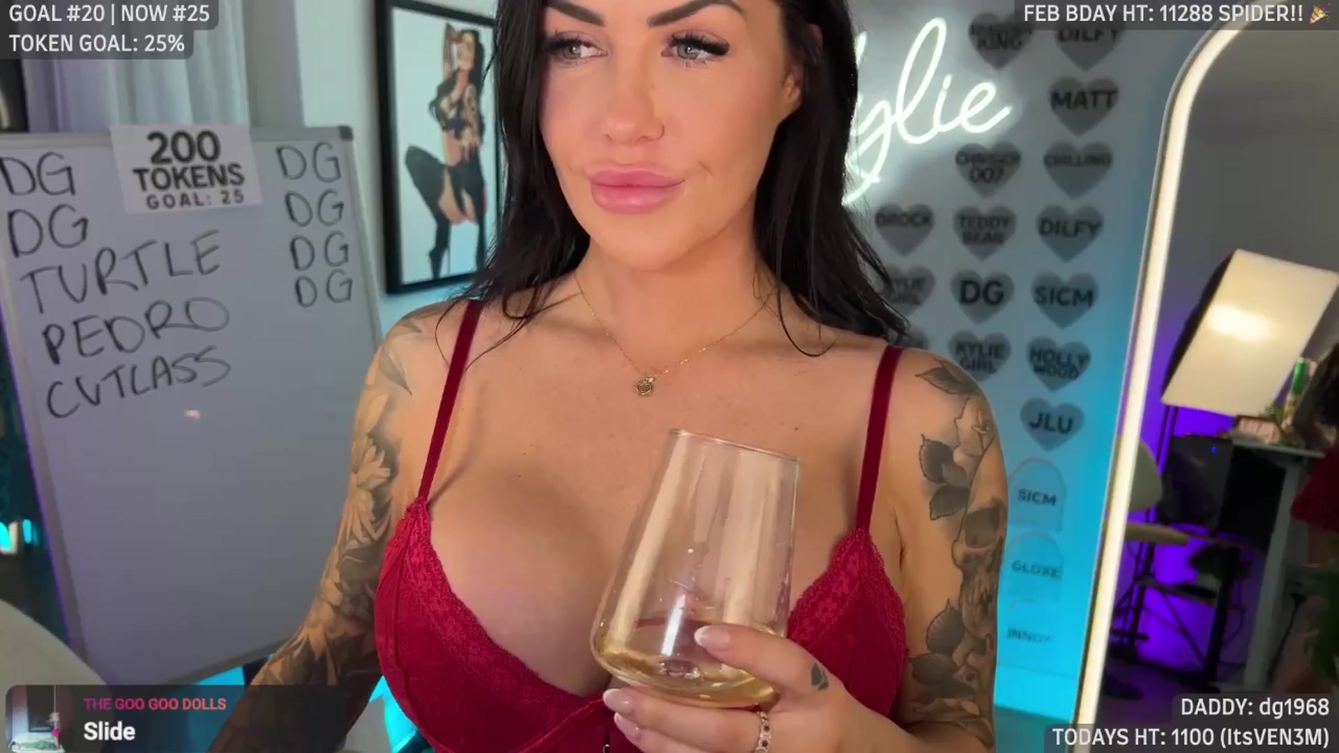 ItsKylieEh video thumbnail