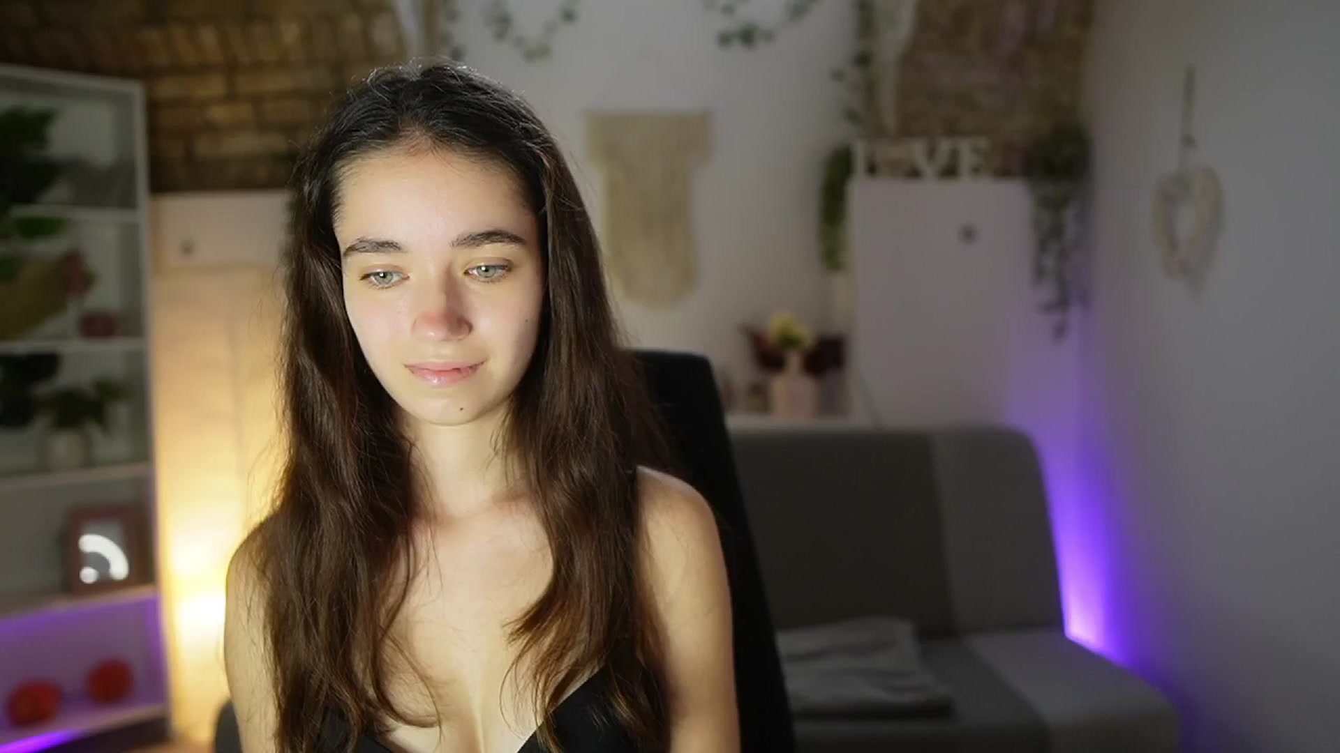 Gia_Paige18 video thumbnail