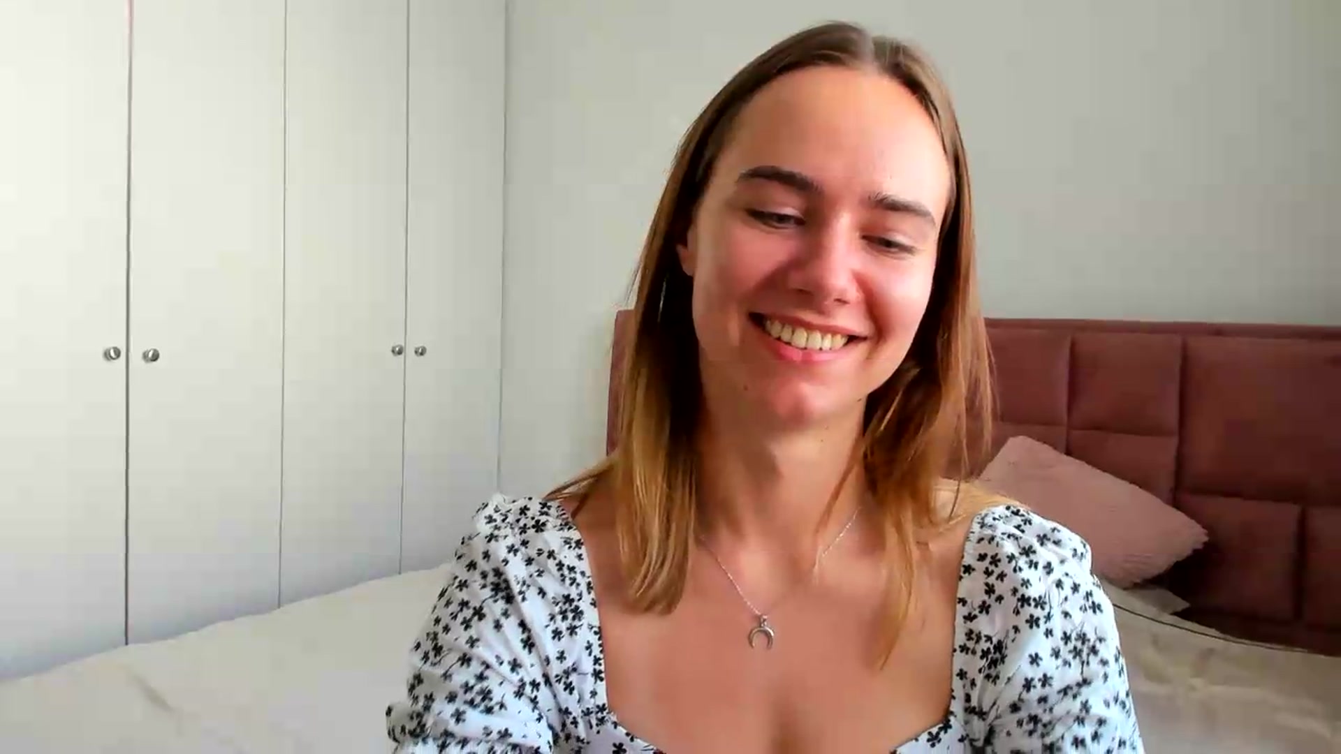 OhAlisa video thumbnail
