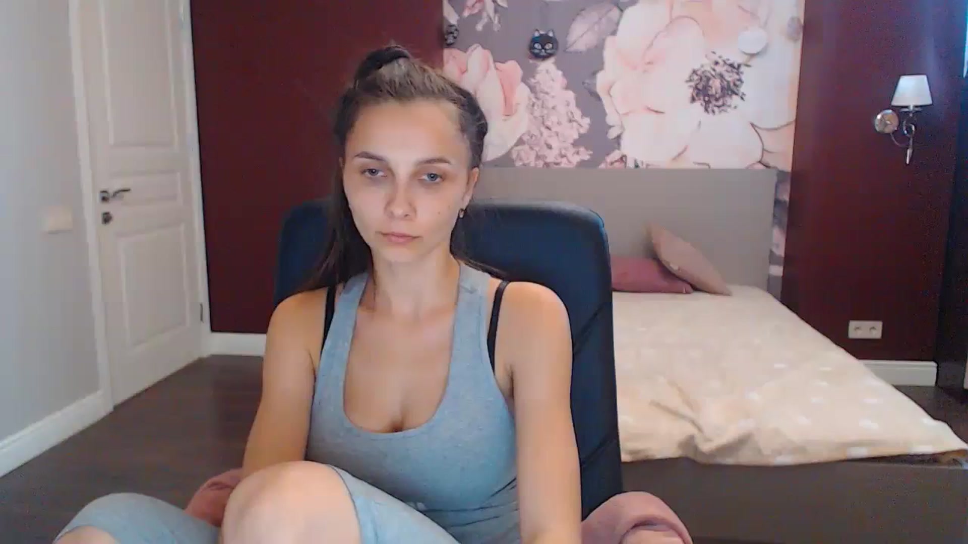 Karina_Mils video thumbnail