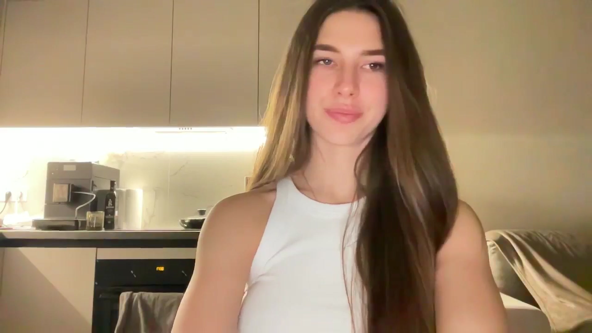 kissfreeze video thumbnail