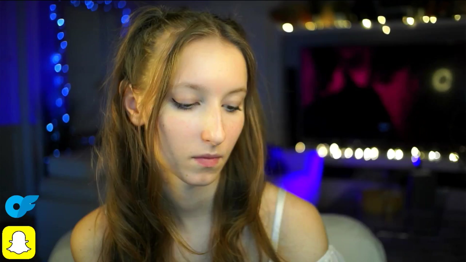 Kira9 video thumbnail