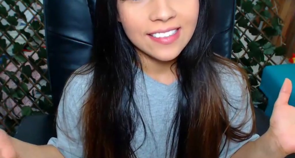 Annysugarr video thumbnail