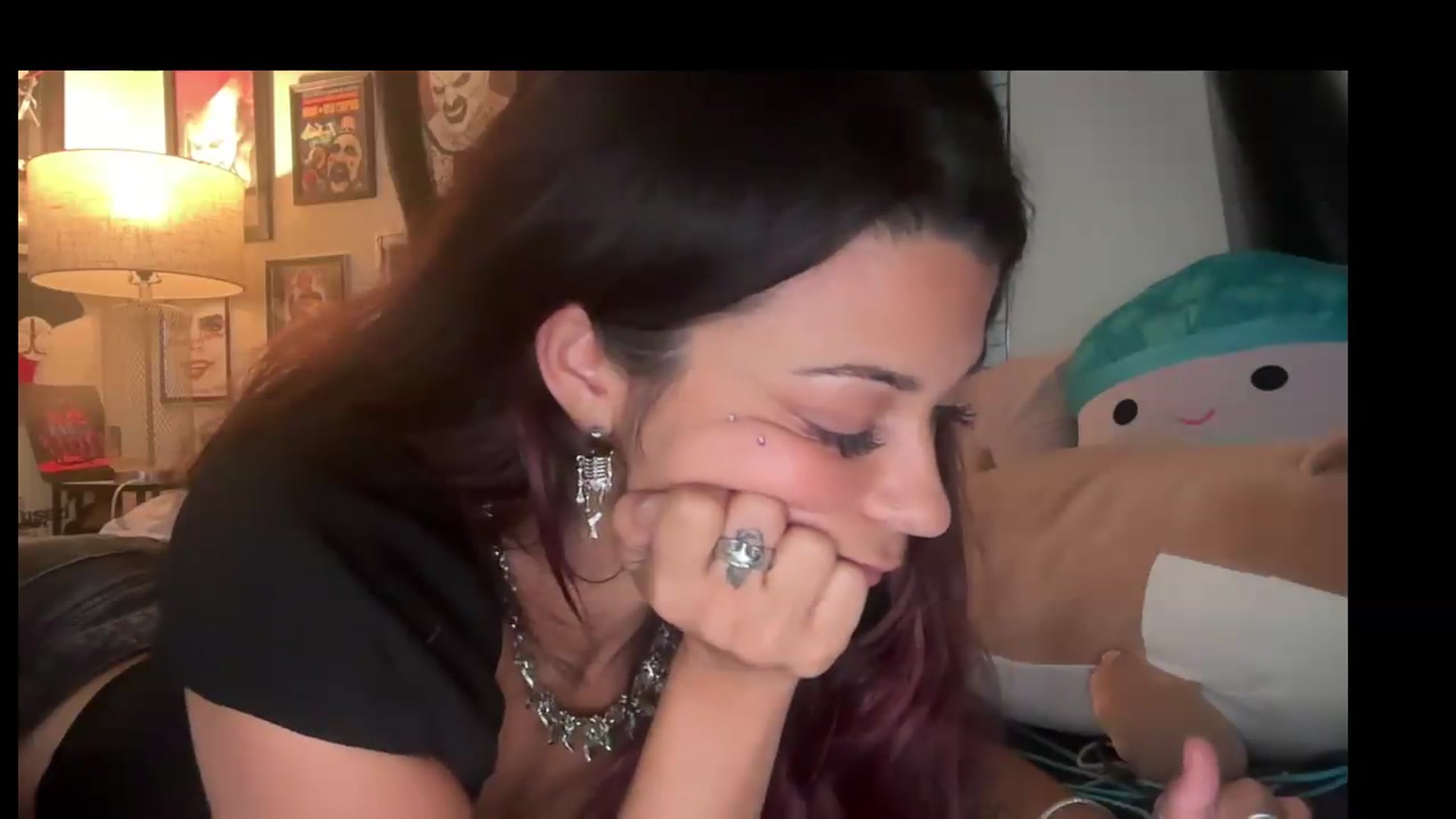 Qu33nPrincess video thumbnail