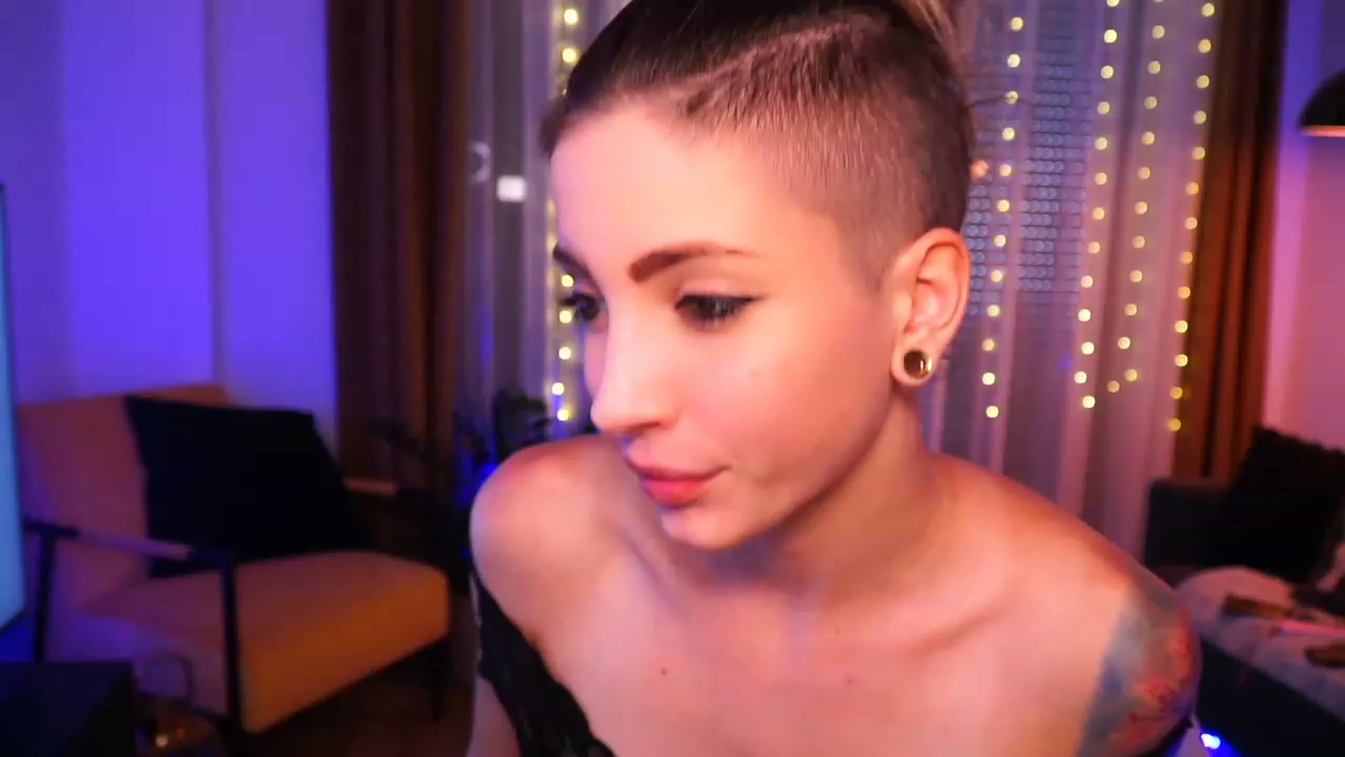 Kend_dall video thumbnail