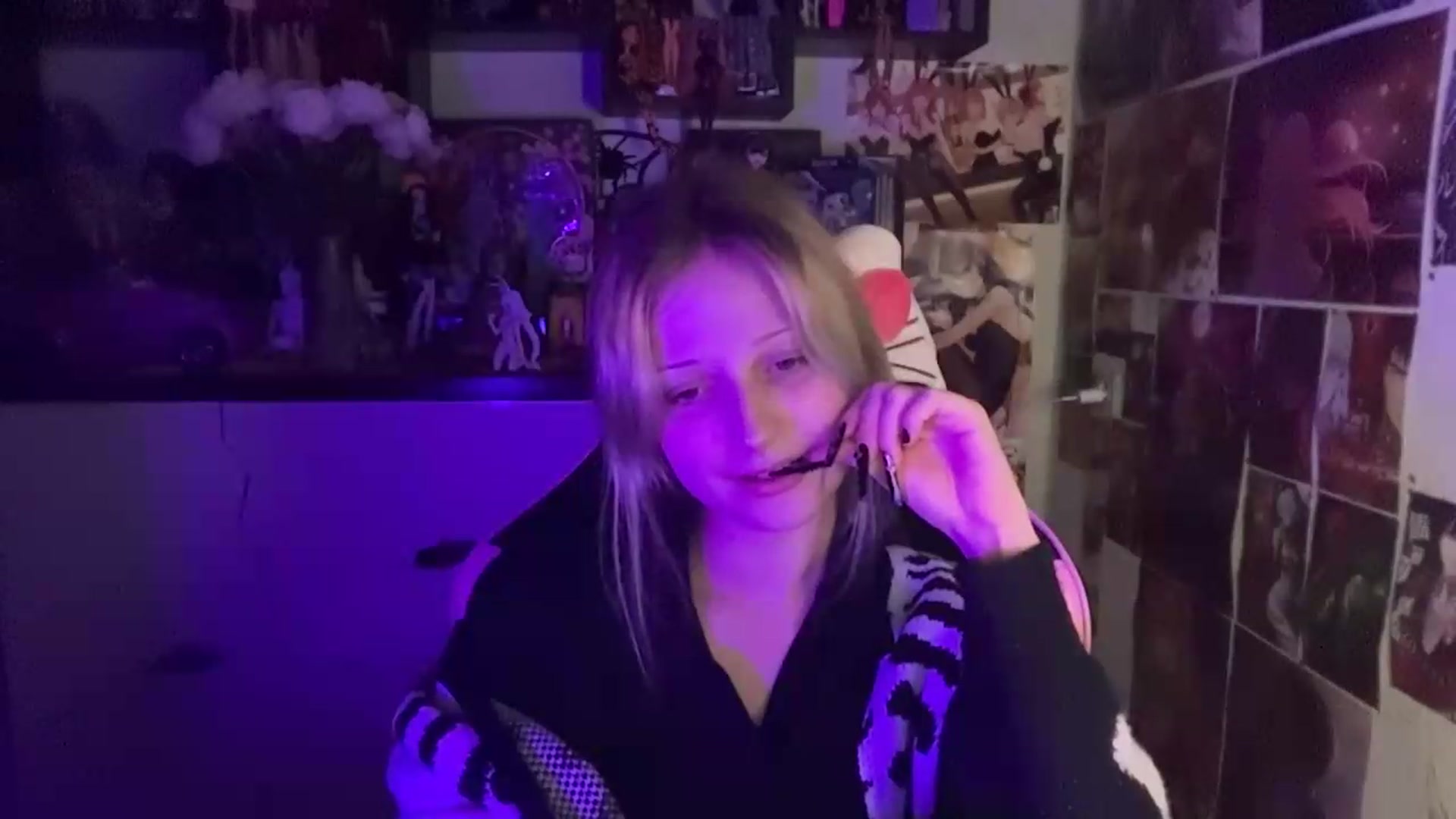 VladaMoon video thumbnail