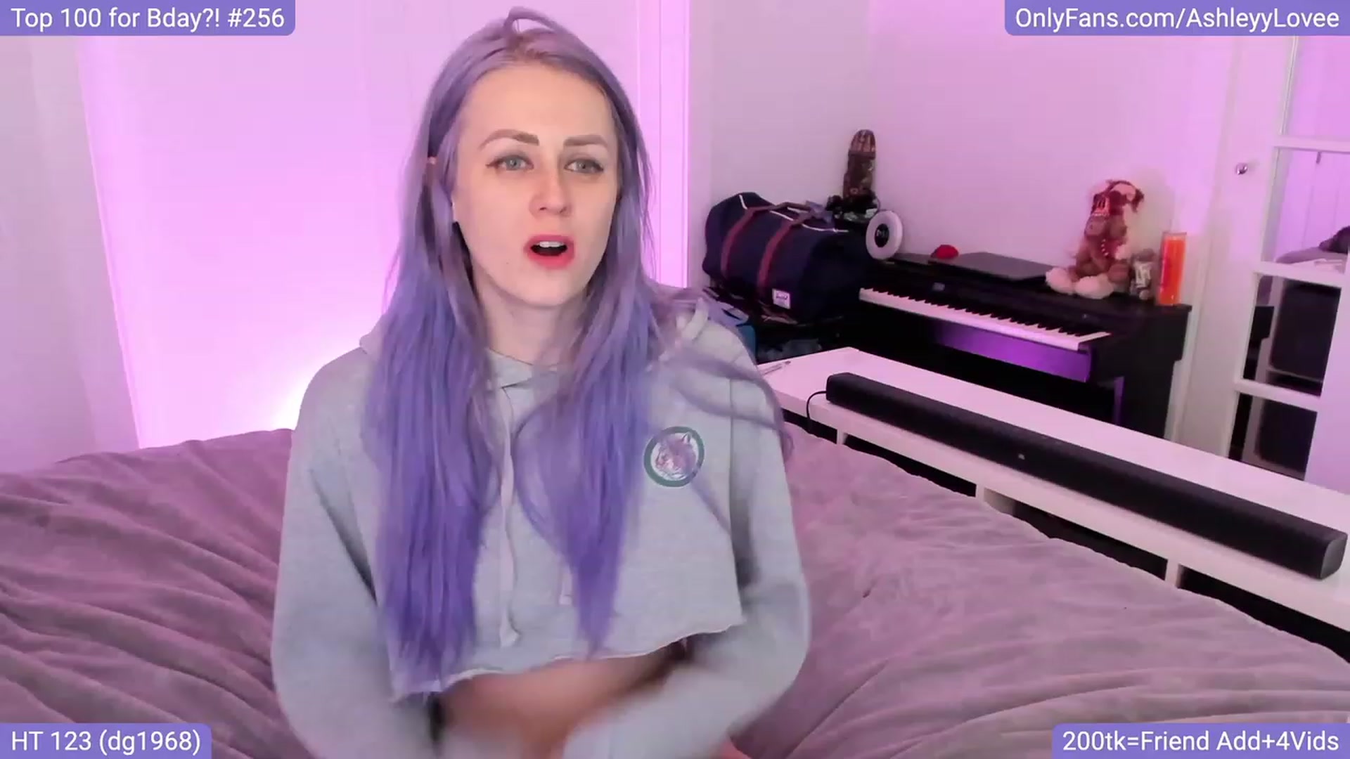 AshleyyLovee video thumbnail
