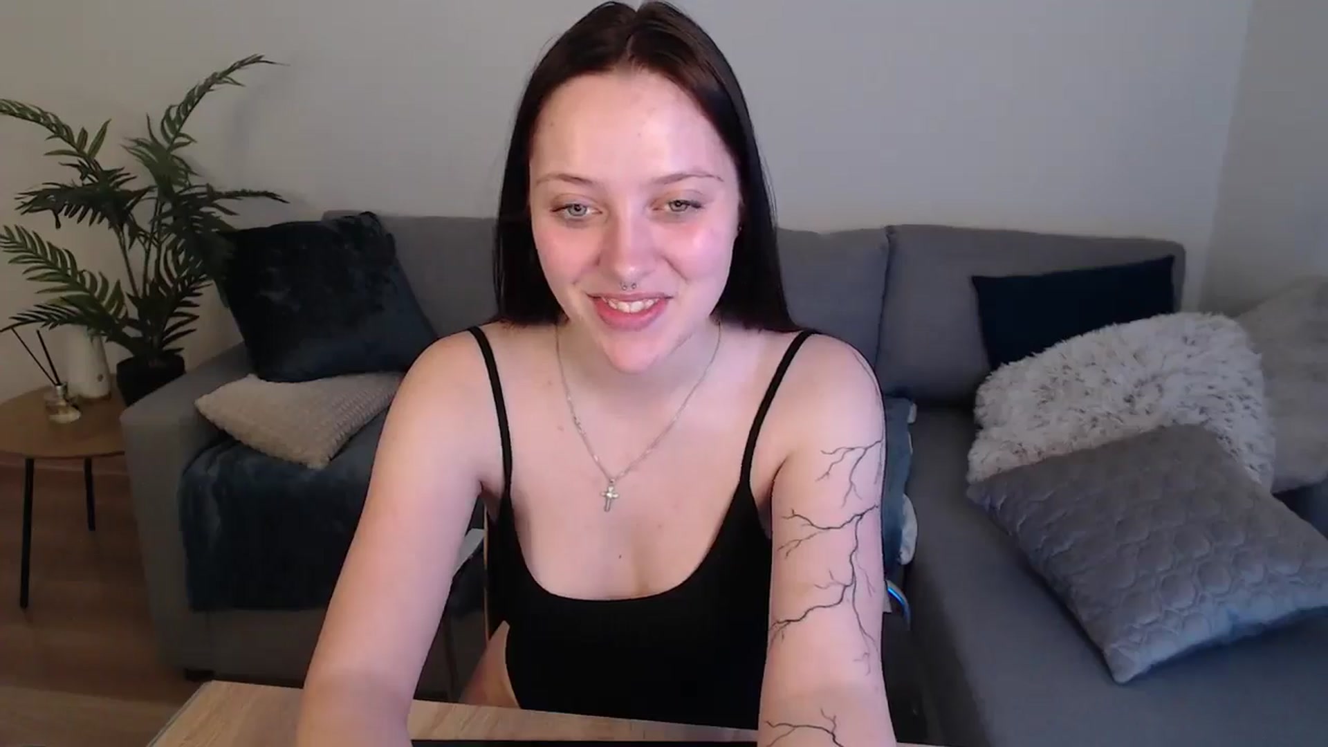 SerenaSantos video thumbnail