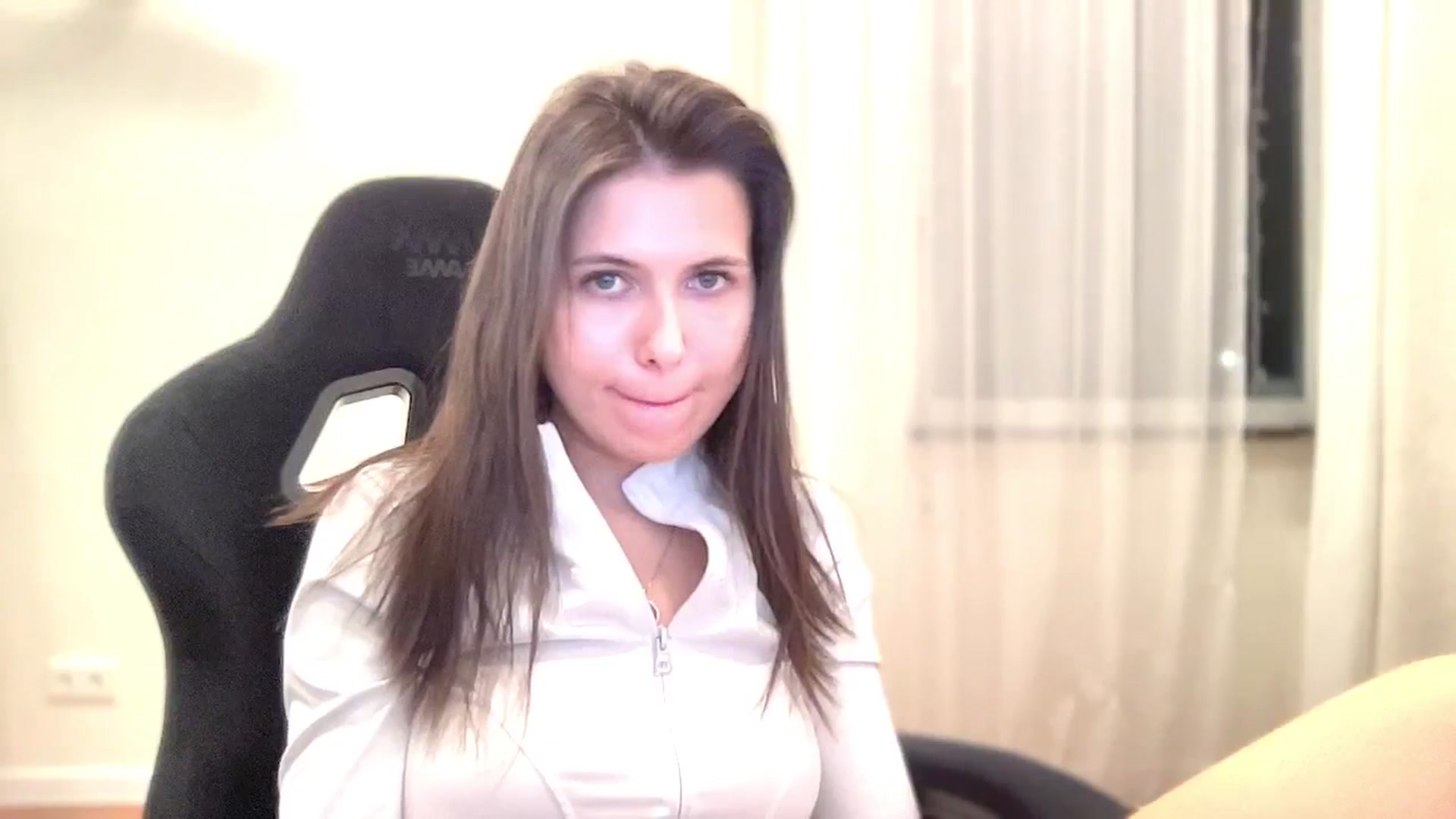 YourrrAngell video thumbnail