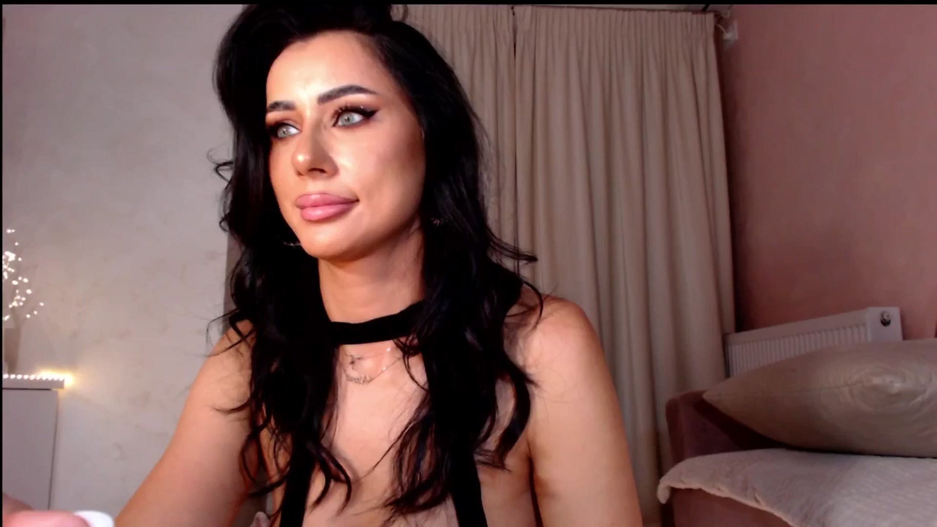 Bratty_Dya video thumbnail