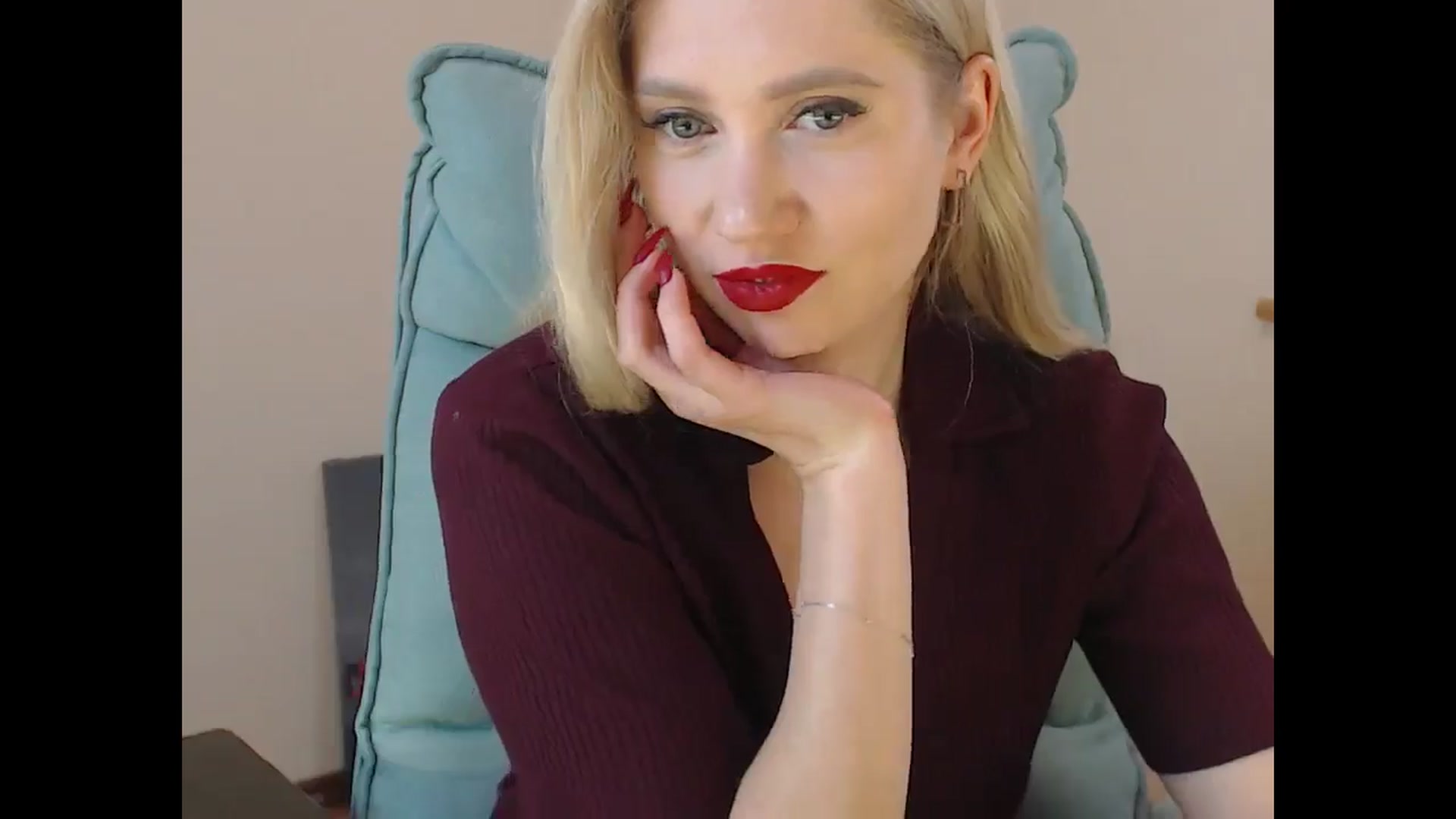 Miss_Sylvia video thumbnail