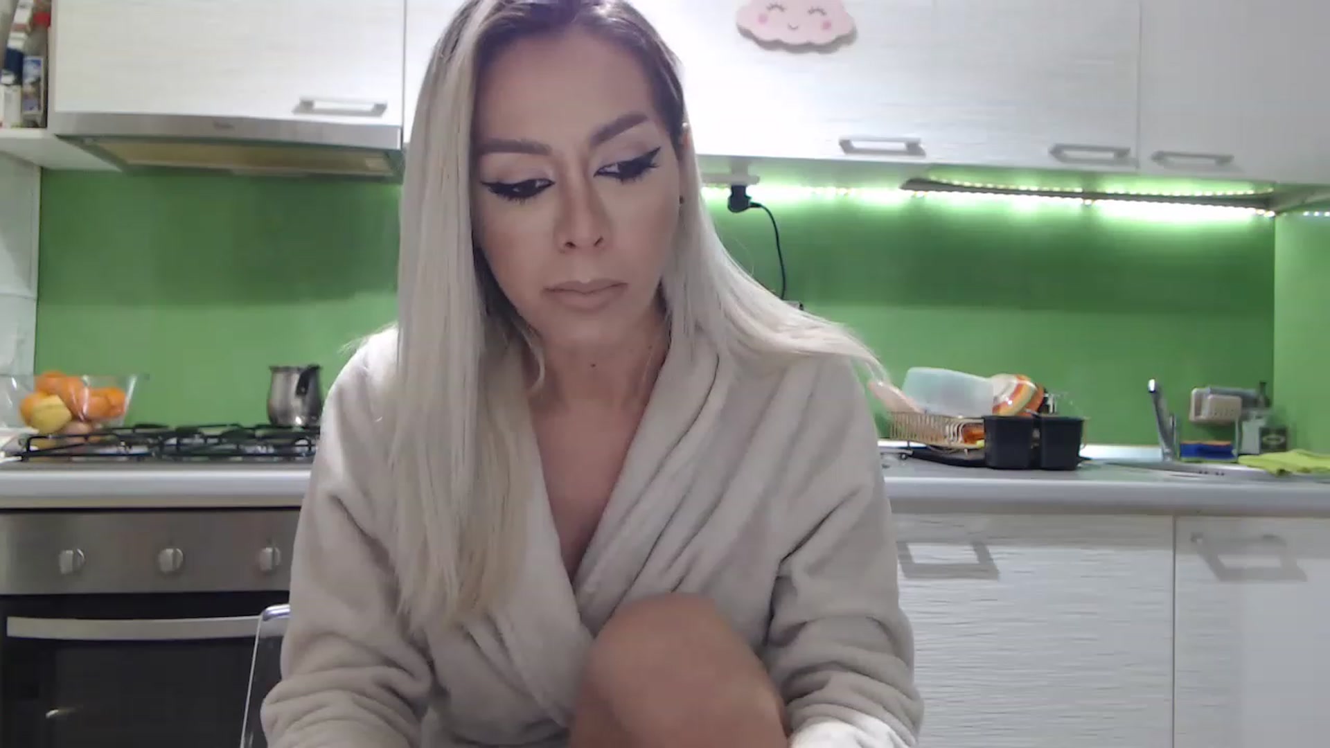 BlondeeFairy video thumbnail
