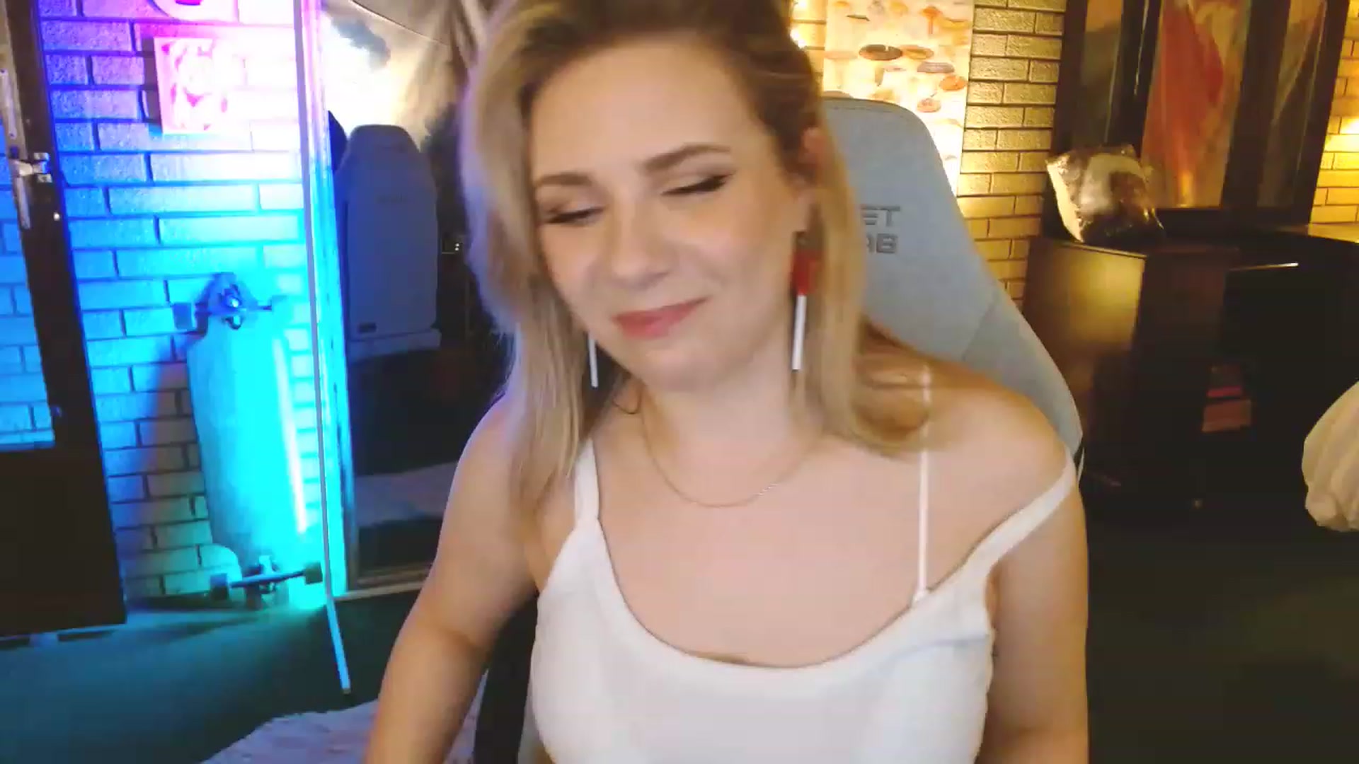 Sweetestlilly video thumbnail