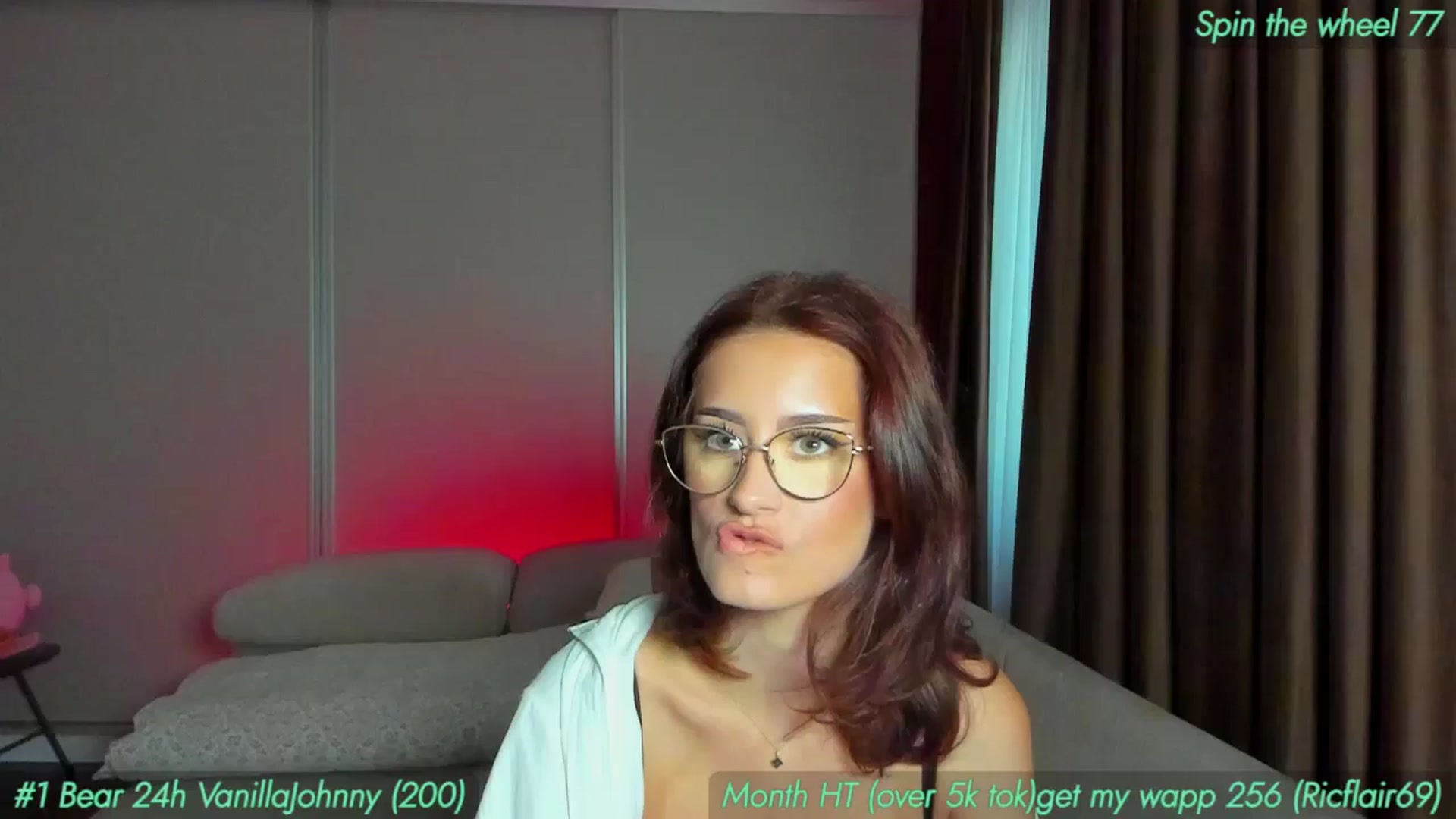 AnnieKarrera1 video thumbnail