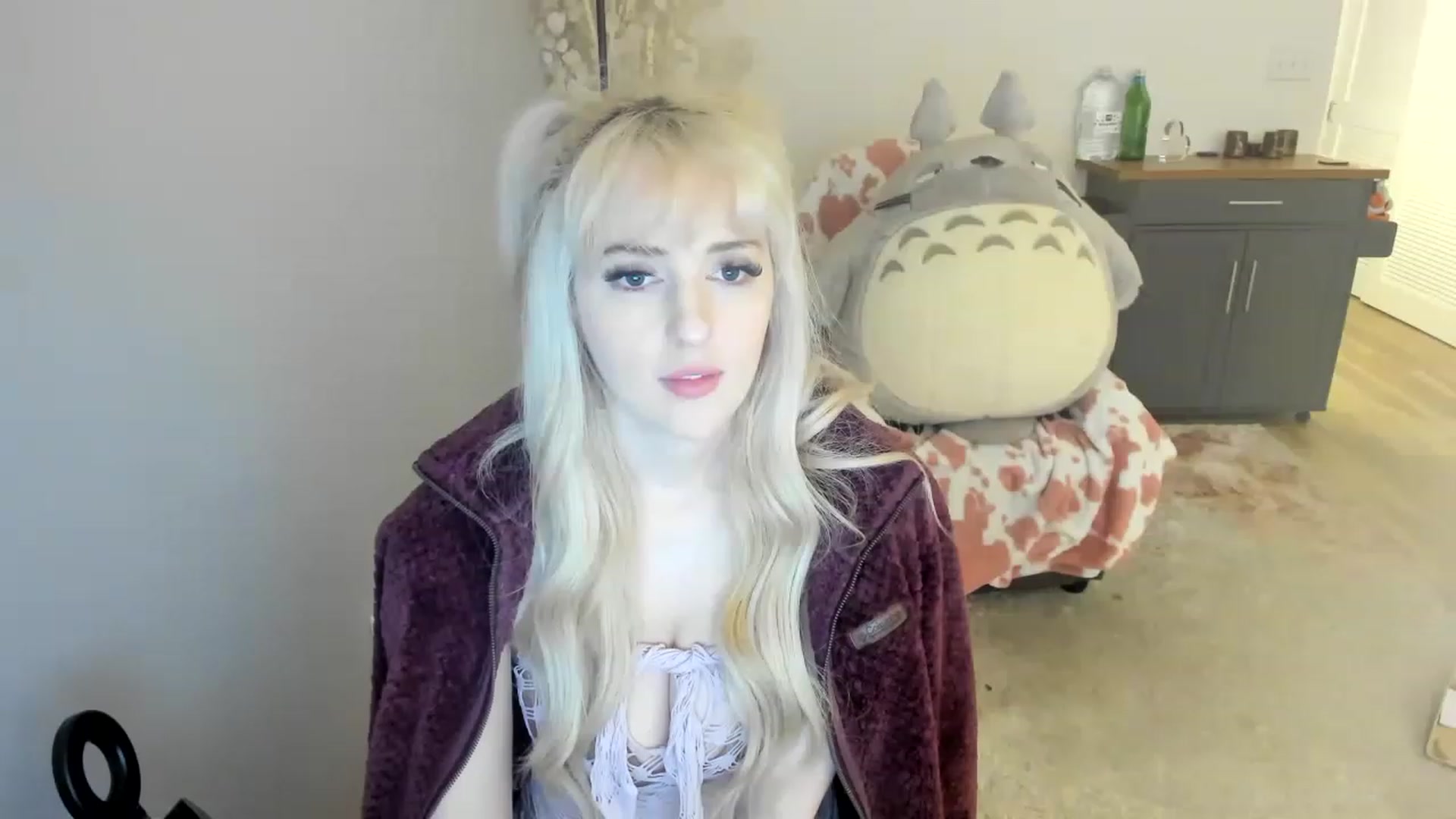 MilkCuckDomme video thumbnail