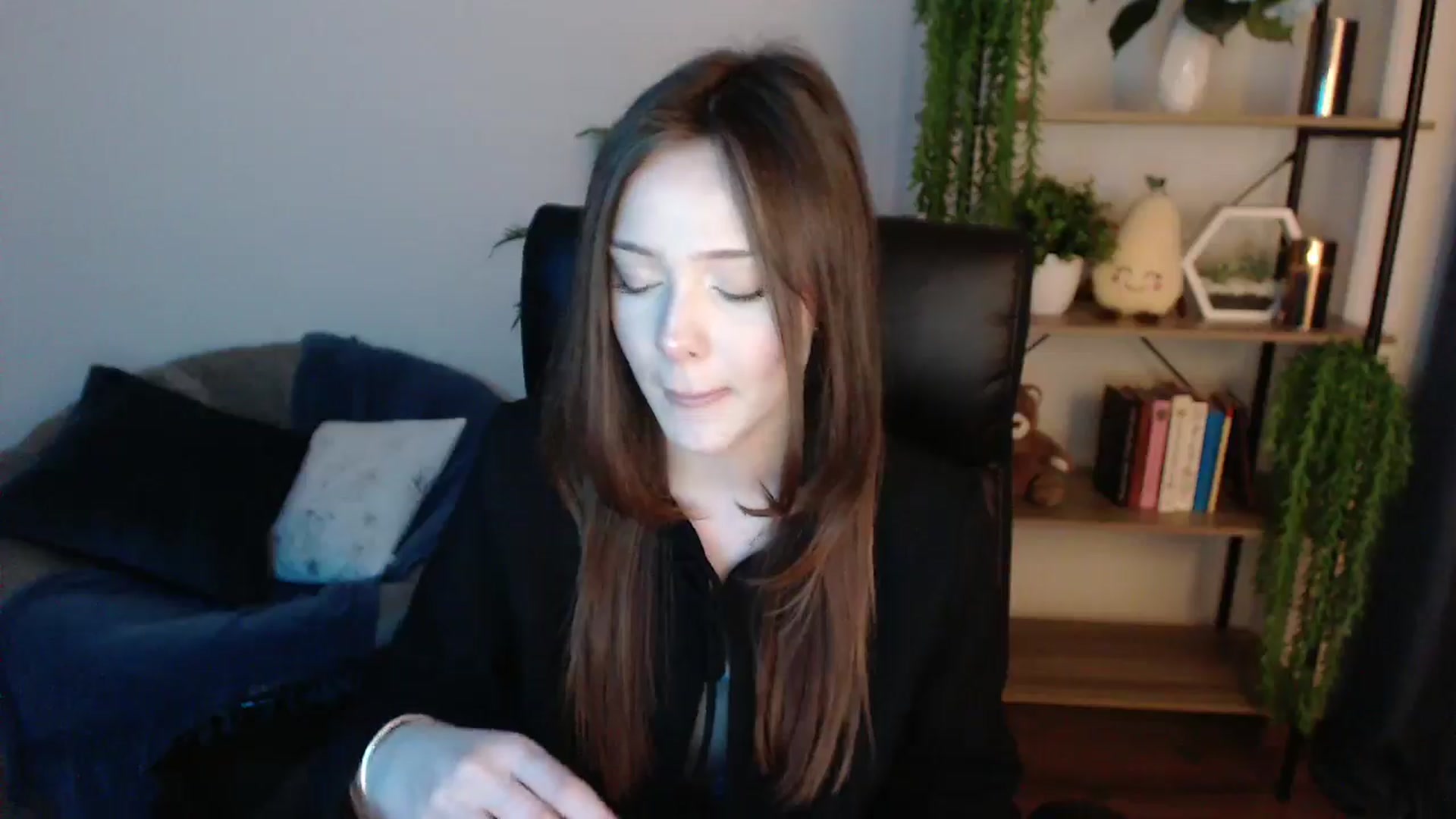 KateManelli video thumbnail