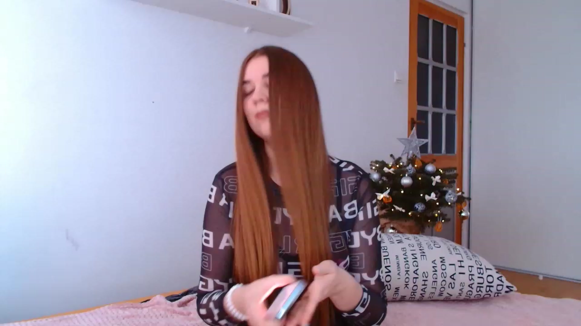IFlowersGirl video thumbnail