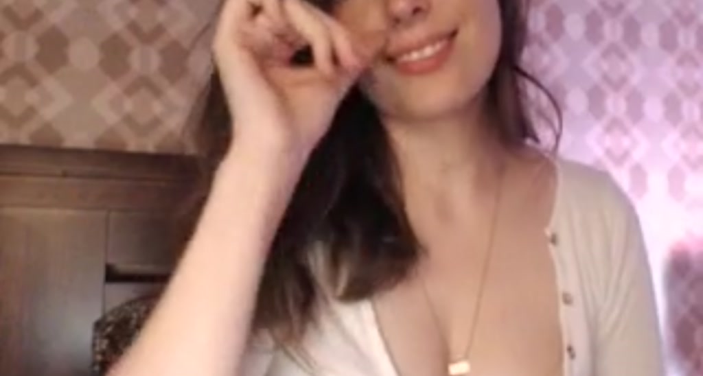 Bee2U video thumbnail