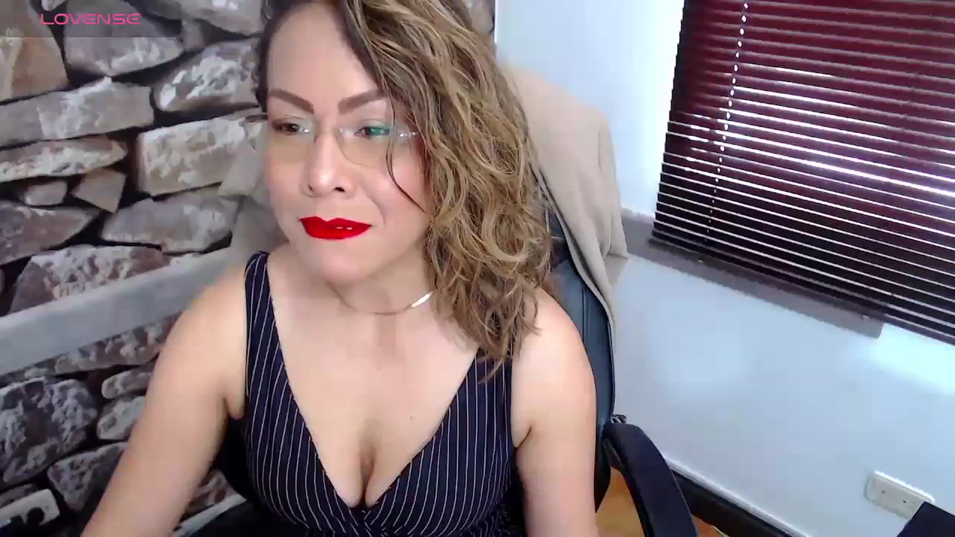office_secret video thumbnail