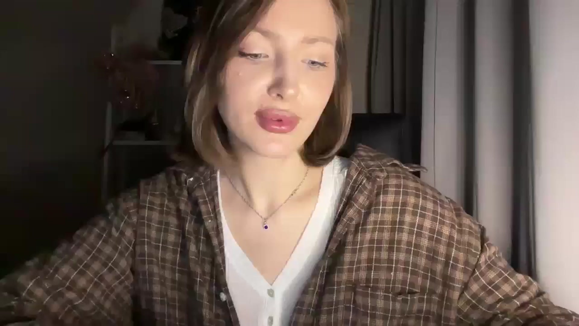 Di_Pearl video thumbnail