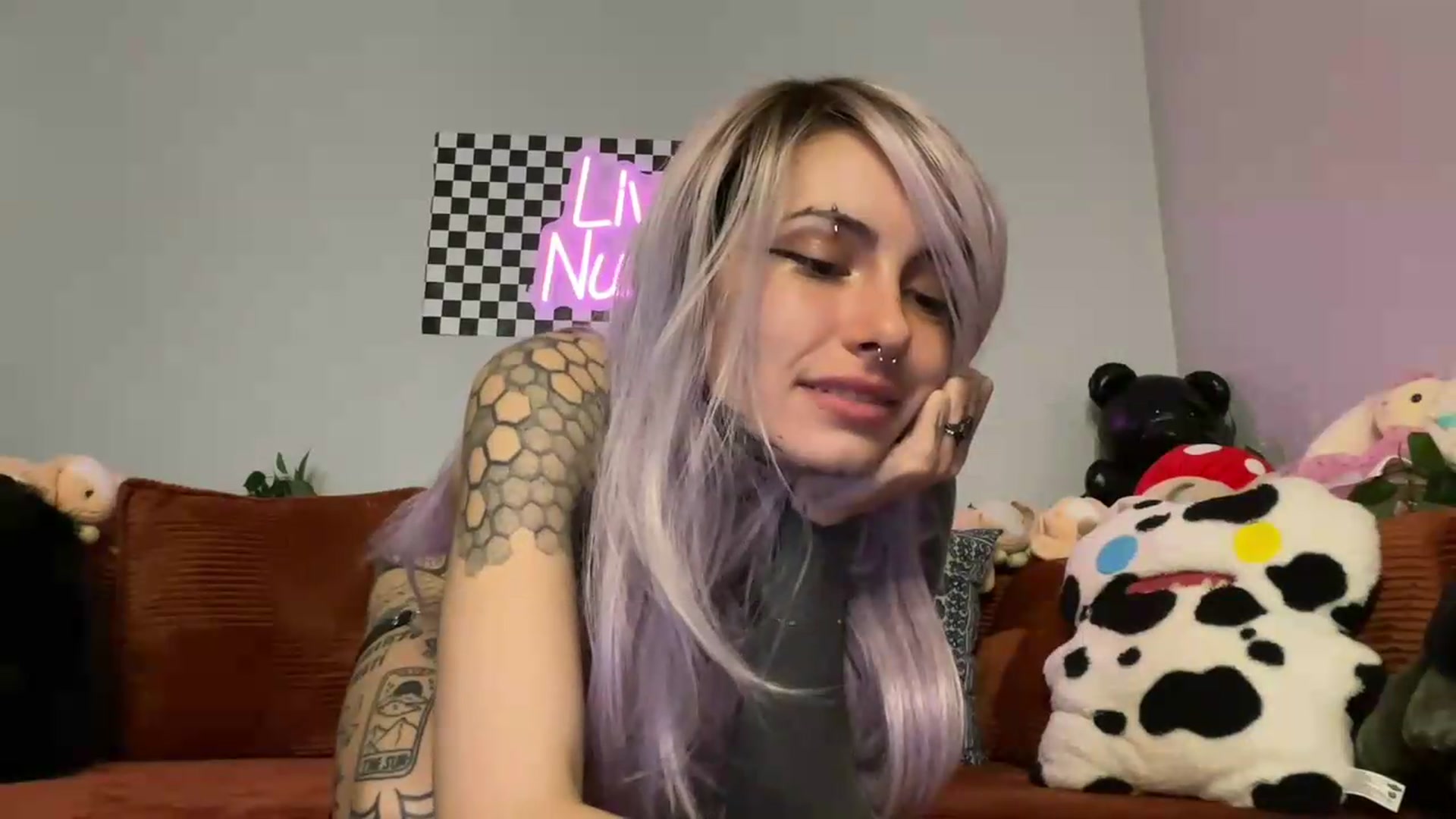 Egirlie video thumbnail