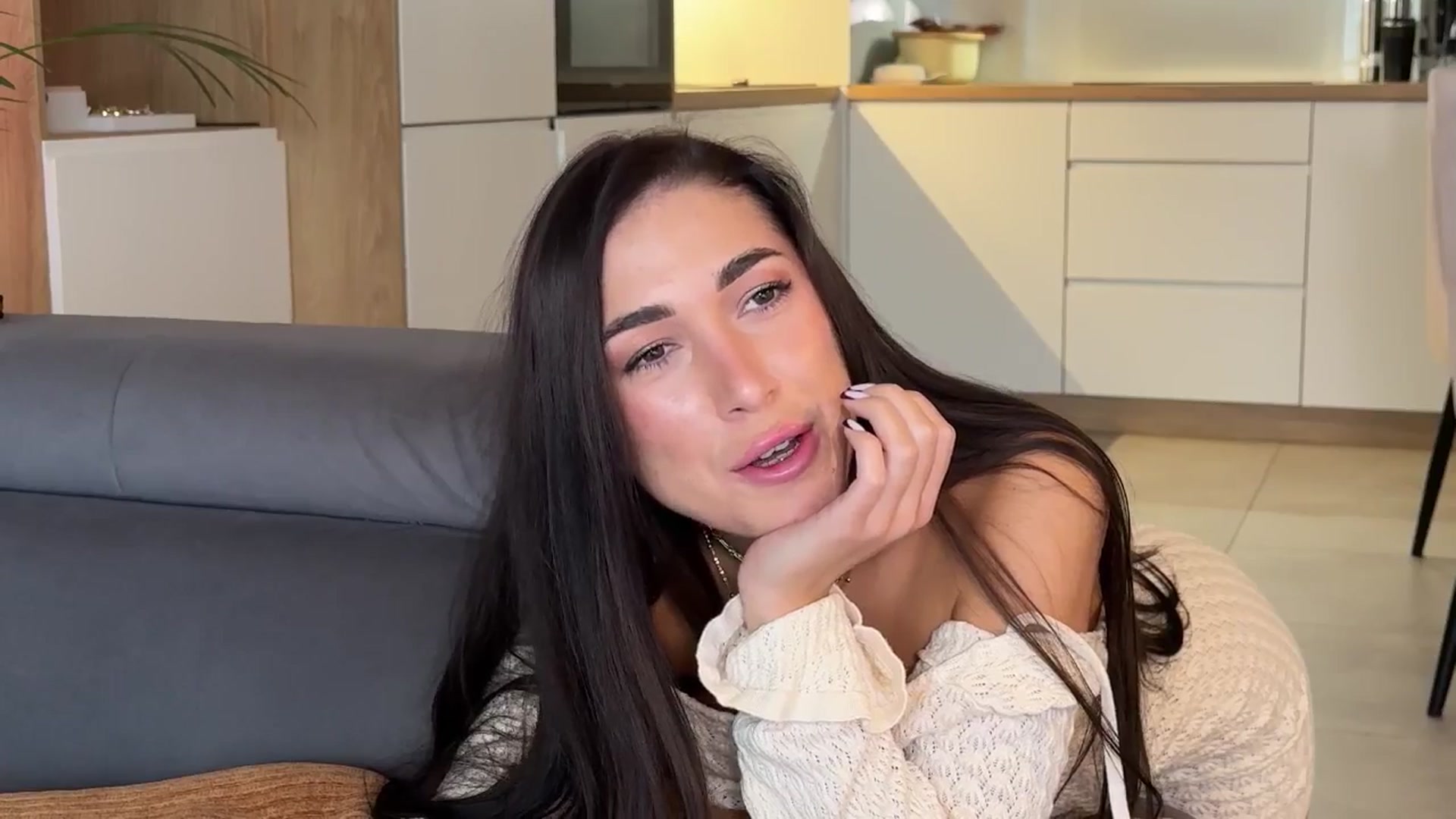 AnnaQPassion video thumbnail